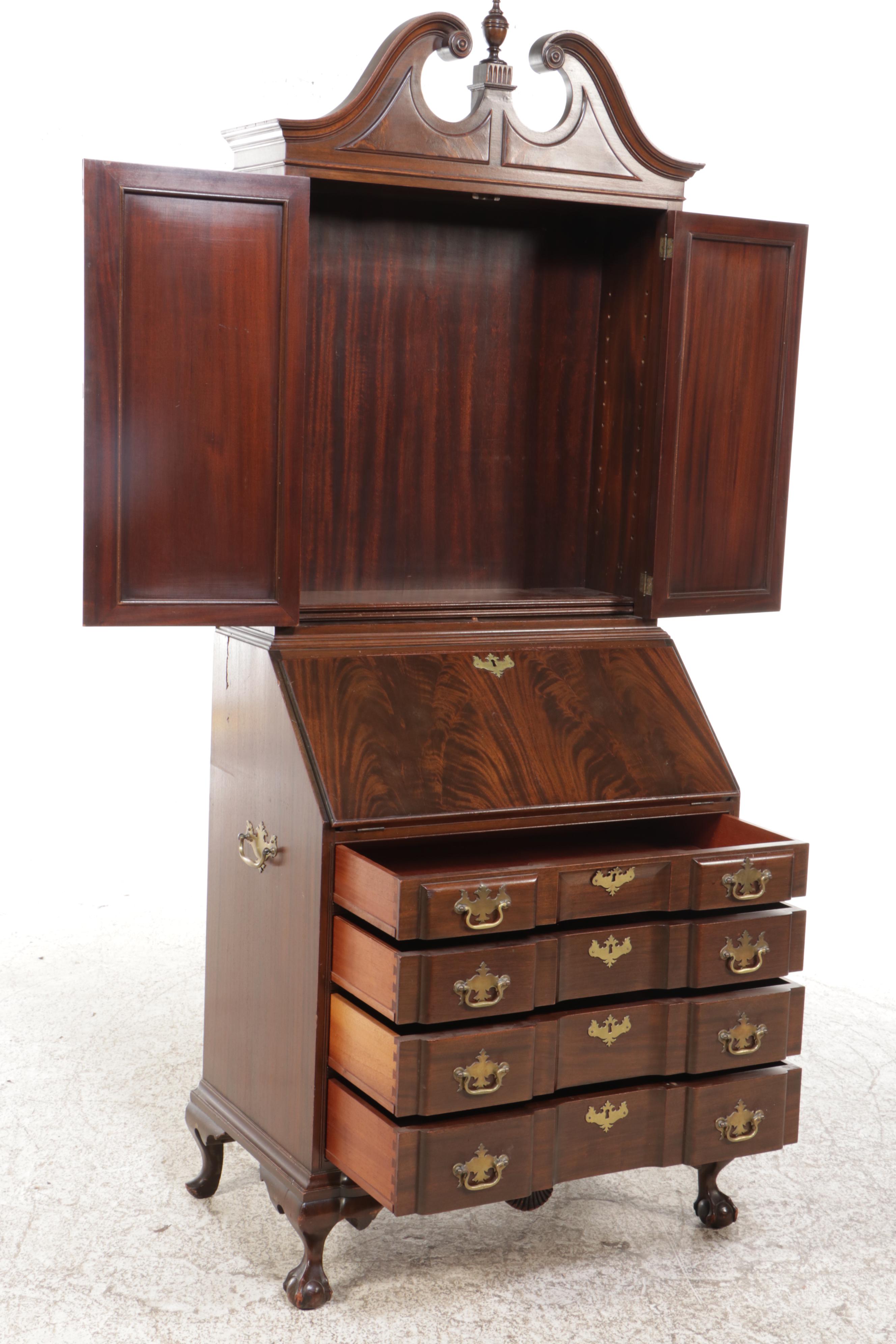 Chippendale Style Figured Mahogany Secretary Desk with Hutch, 20th Century