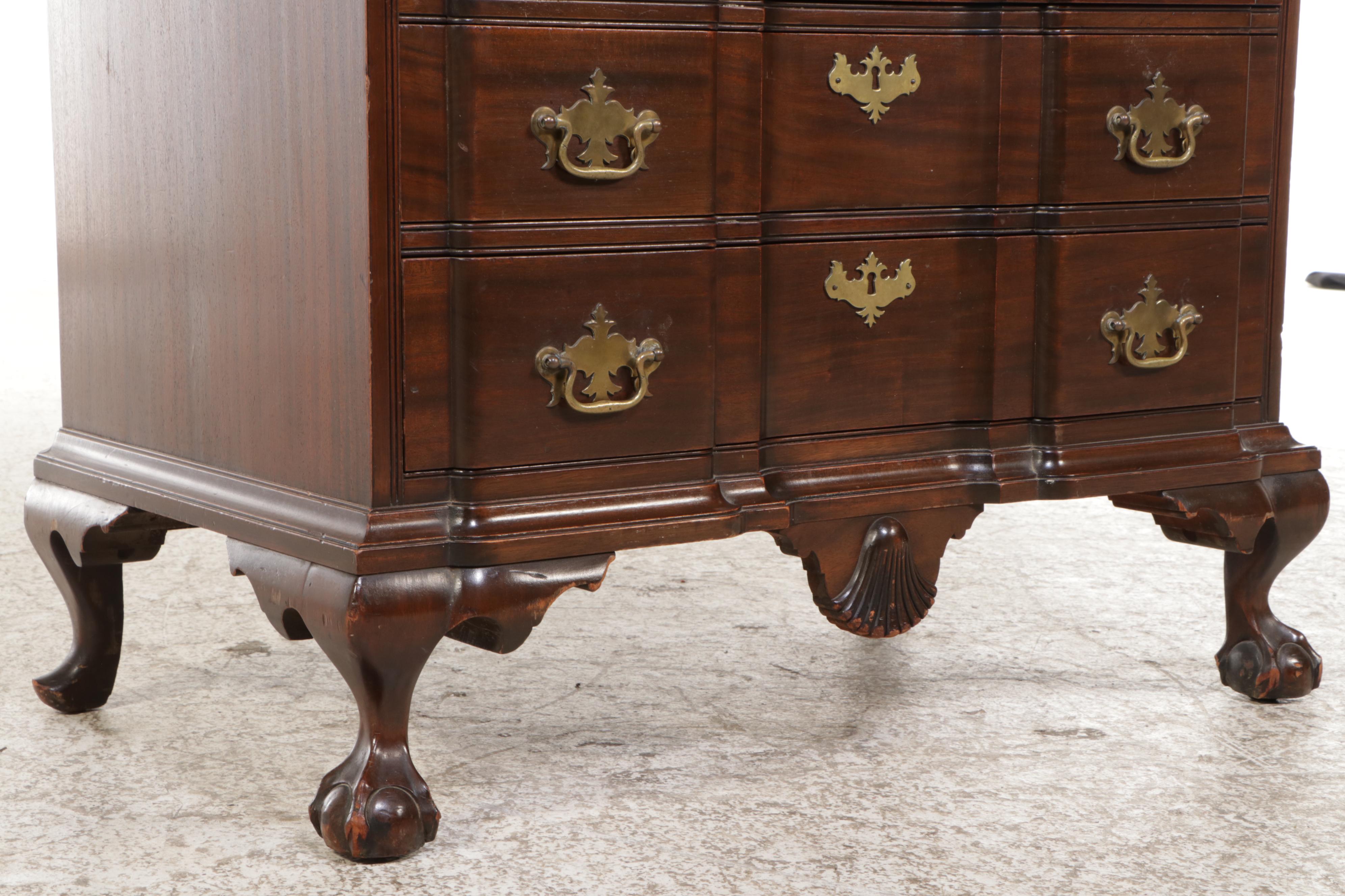 Chippendale Style Figured Mahogany Secretary Desk with Hutch, 20th Century