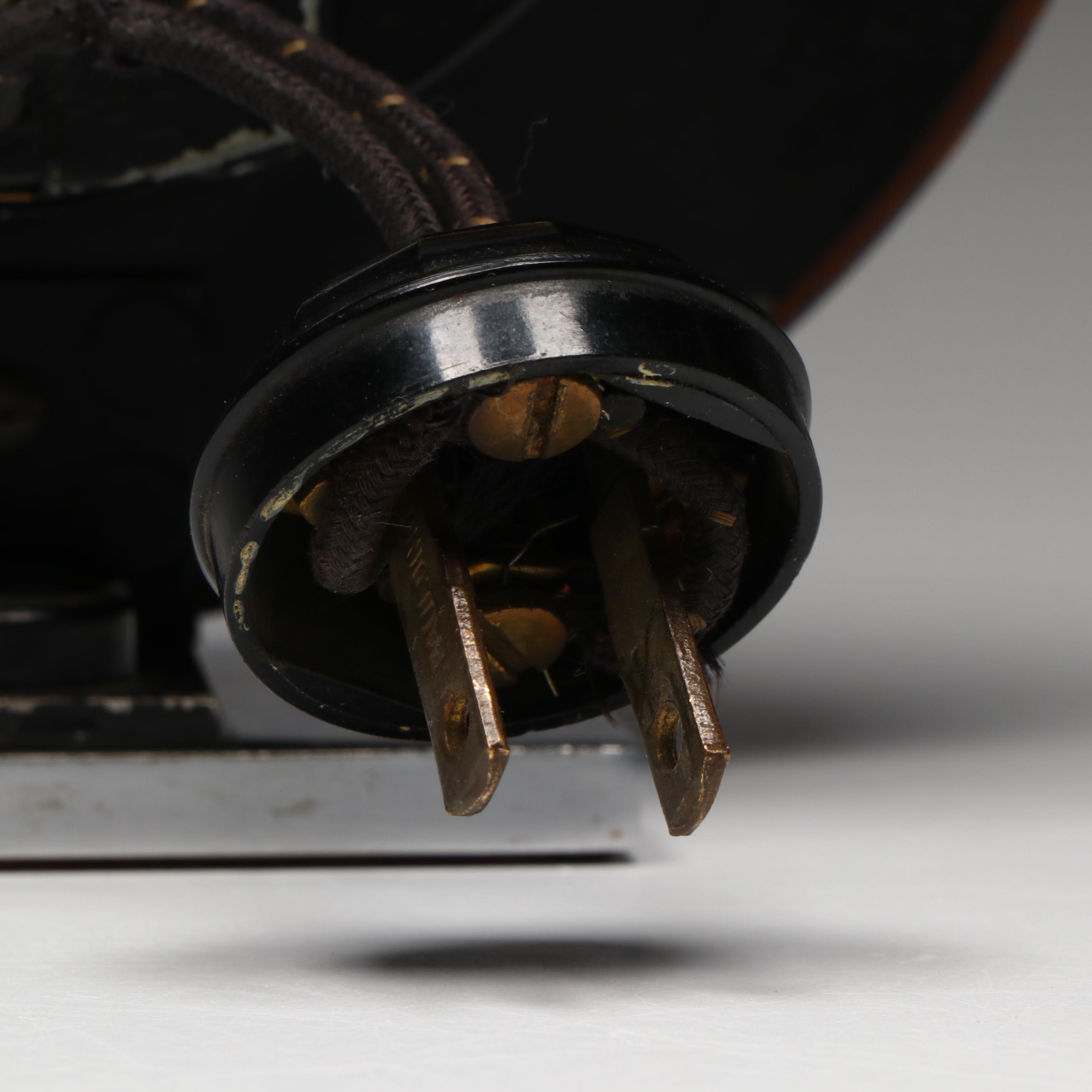 Gilbert Rohde for Herman Miller Blue Mirror Electric Alarm Clock