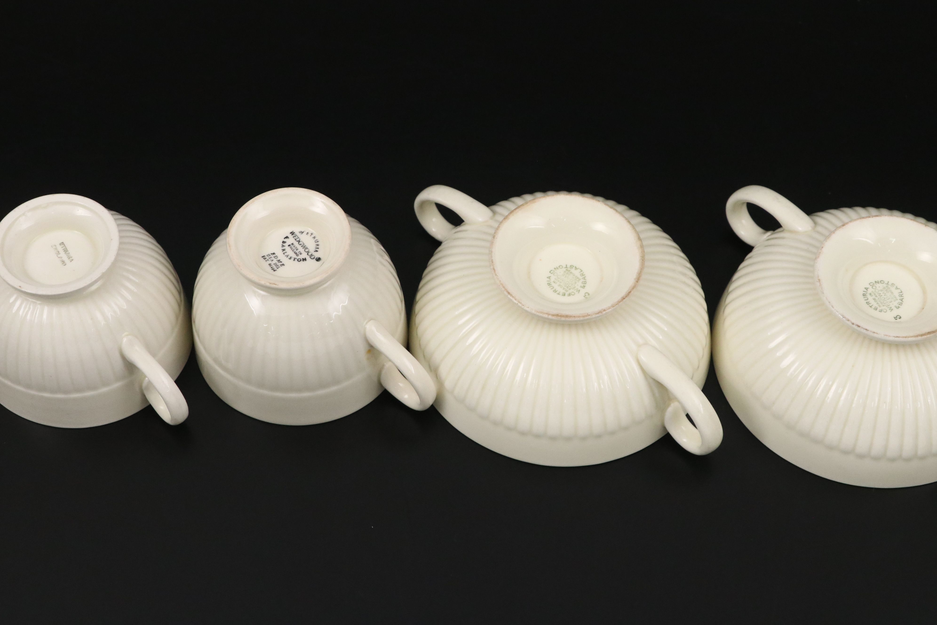 Wedgwood "Edme" English Ceramic Dinnerware, Mid to Late 20th Century