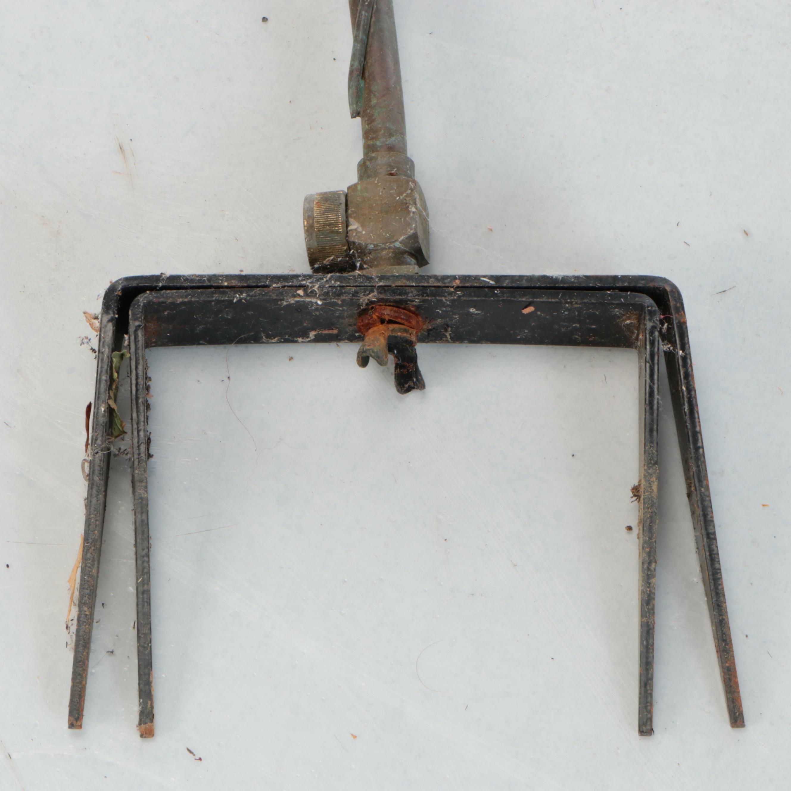 Ornamental Spinning Sprinkler