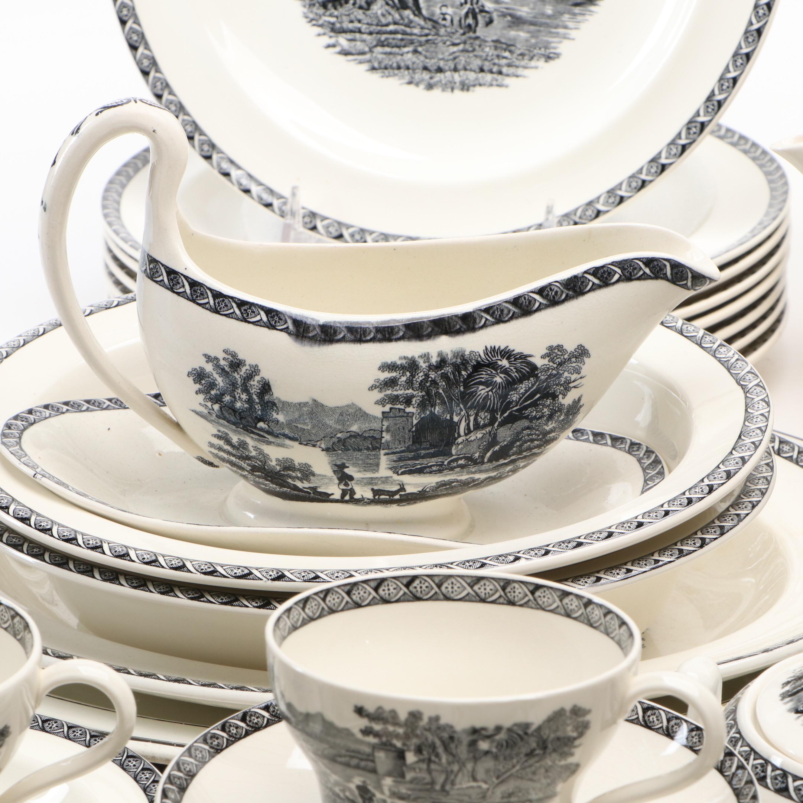 Wedgwood "Lugano" Ceramic Dinnerware, Late 20th Century