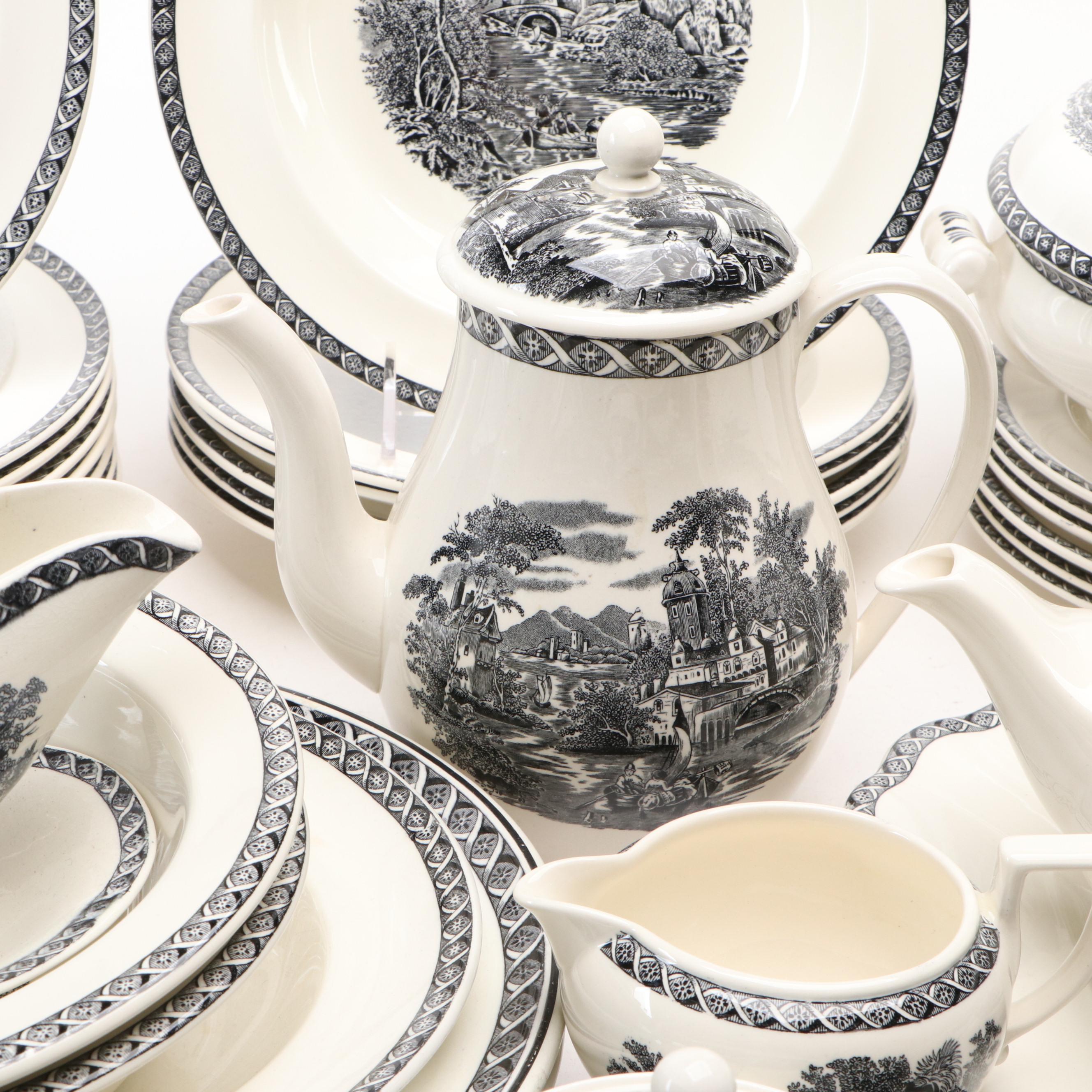 Wedgwood "Lugano" Ceramic Dinnerware, Late 20th Century
