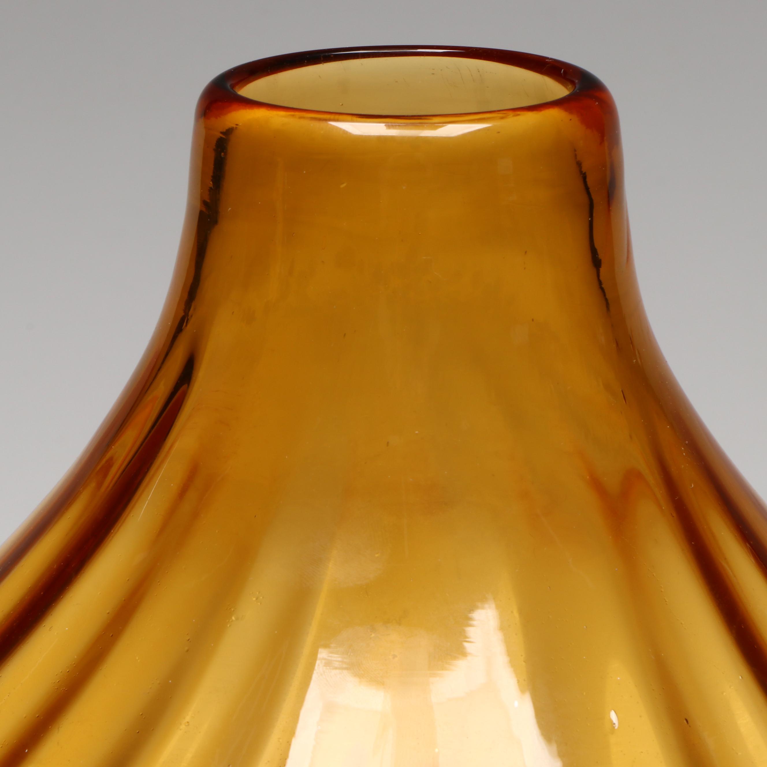 Paul Cardew Mini Tea Shop Teapot & Murano Style Amber and Dotted Glass Vase