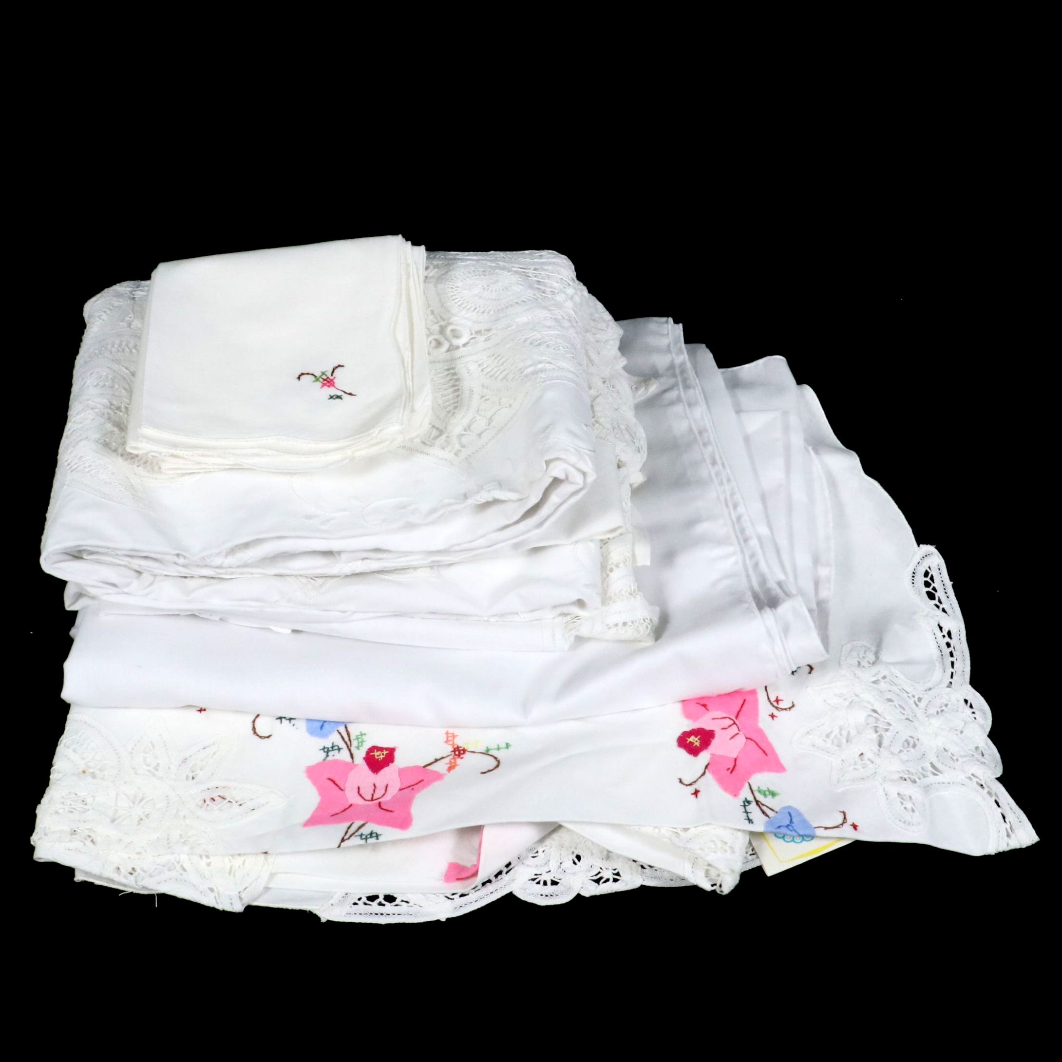 H.K. Enterprises Continental Collection Batten Lace Tablecloth with Other Linens