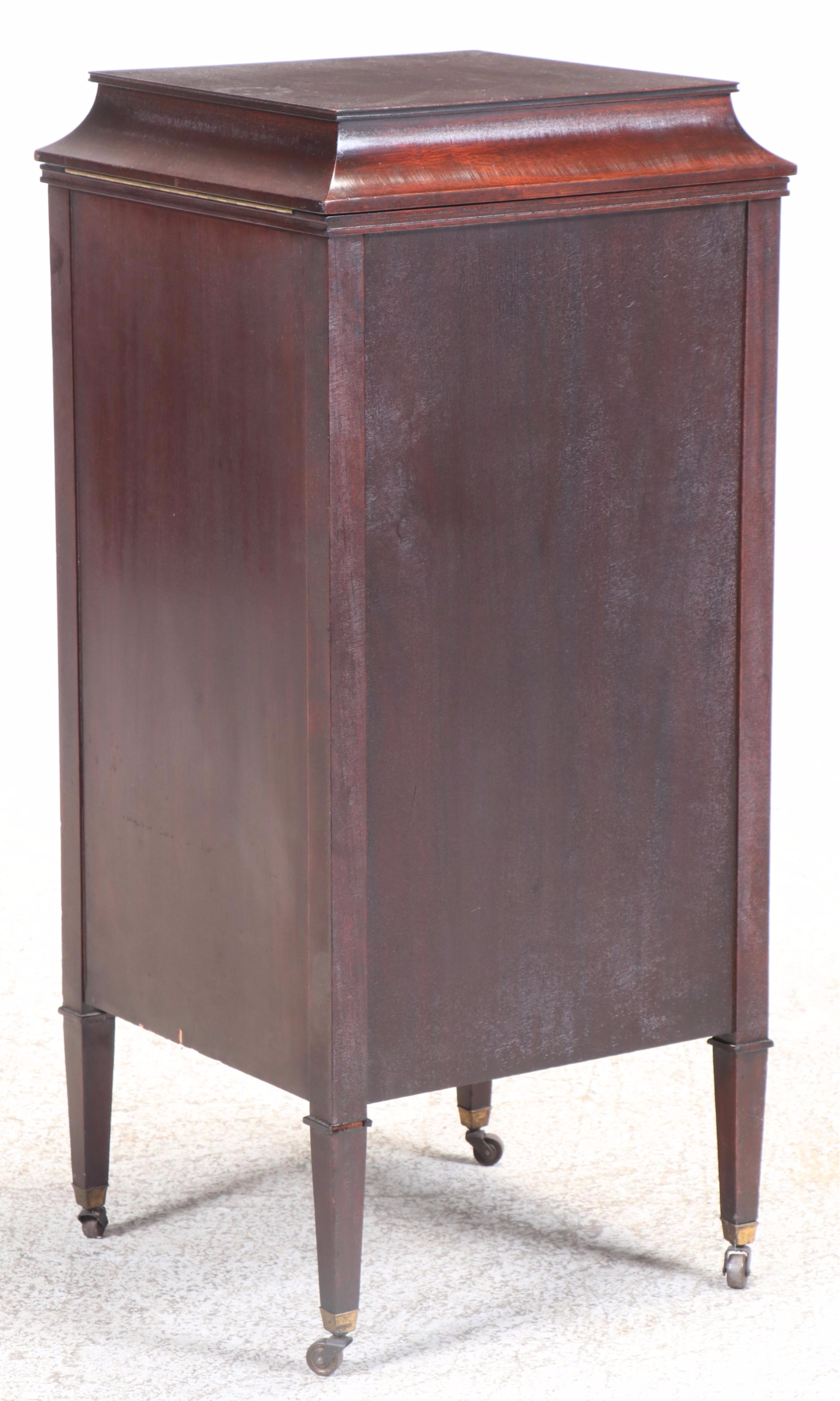 Edison Sheraton S-19 Disc Phonograph with Record Collection, Early 20th Century