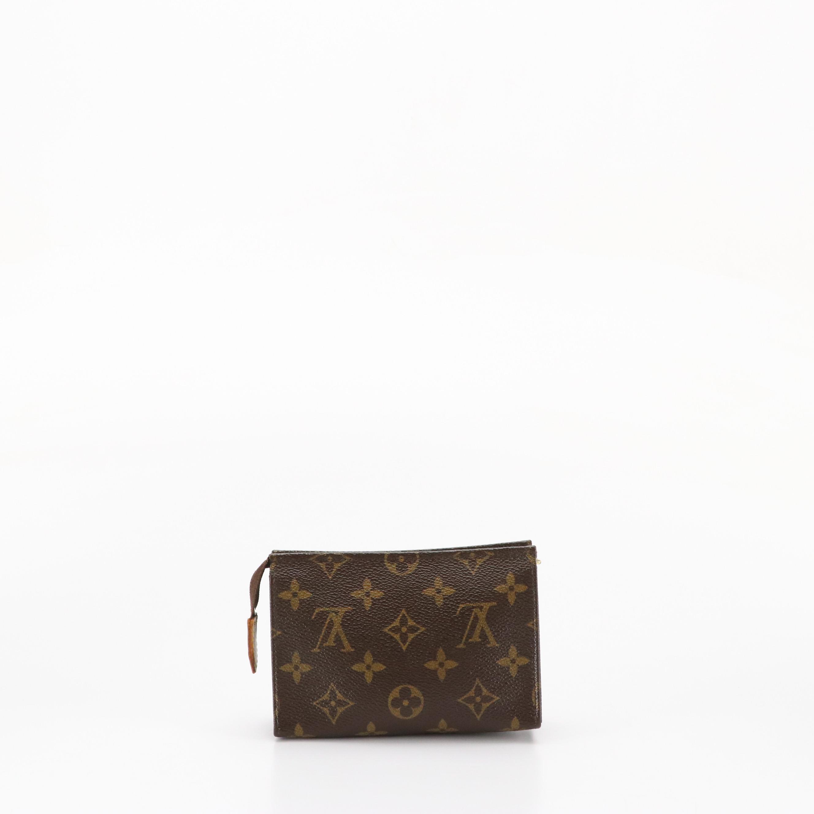 Louis Vuitton Poche Toilette 15 in Monogram Canvas
