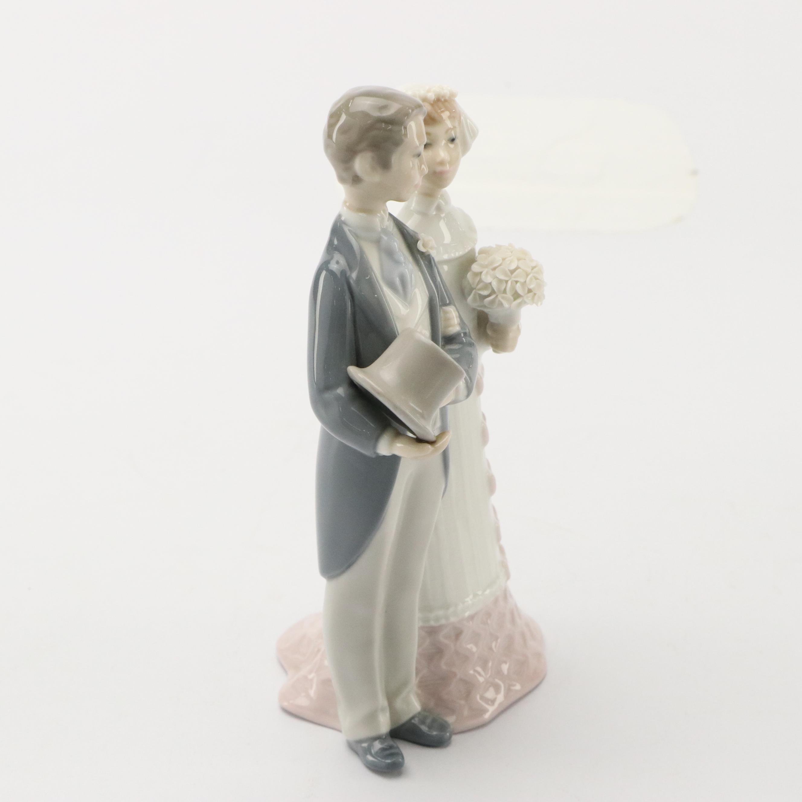 Lladró Porcelain Wedding Bride and Groom Figurine