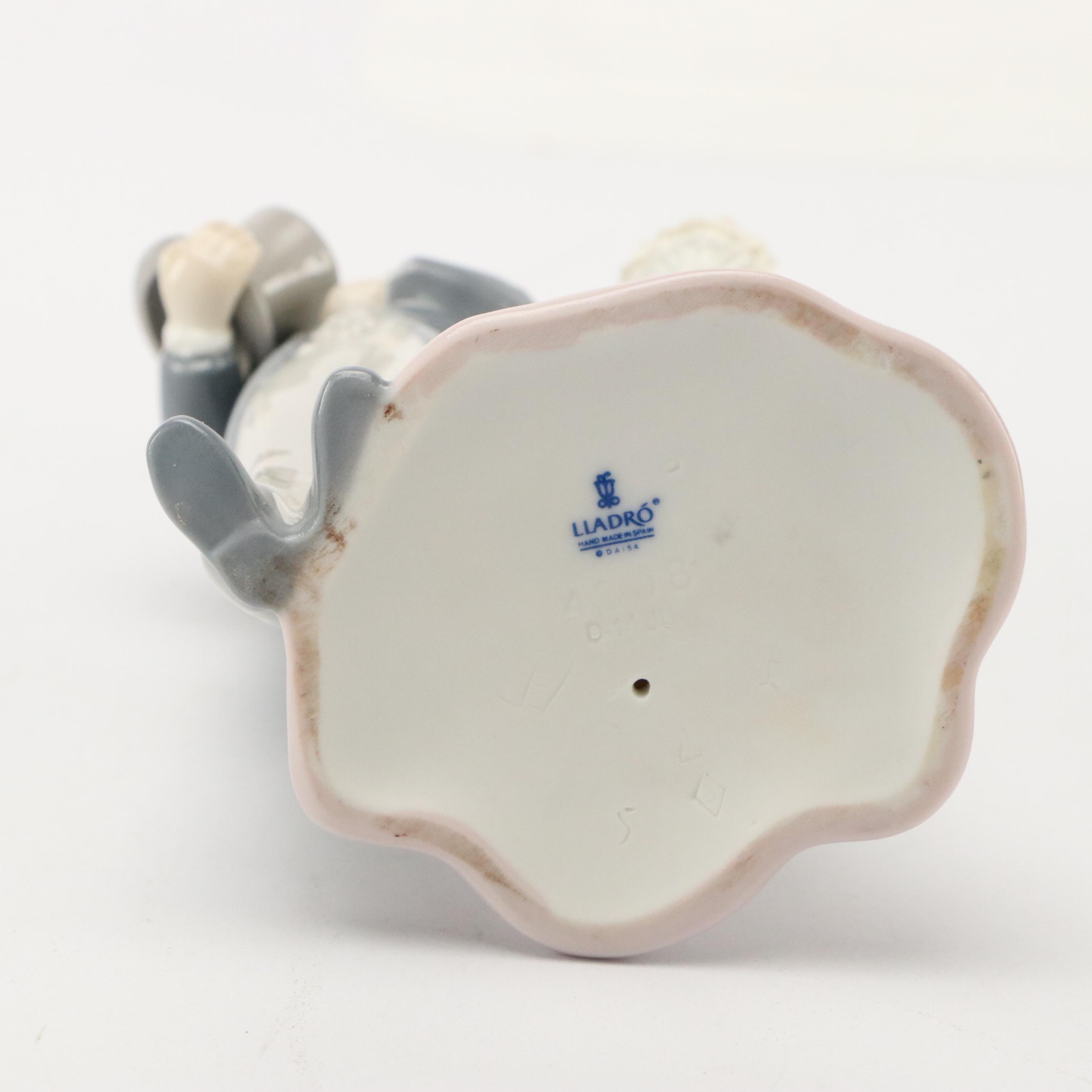 Lladró Porcelain Wedding Bride and Groom Figurine