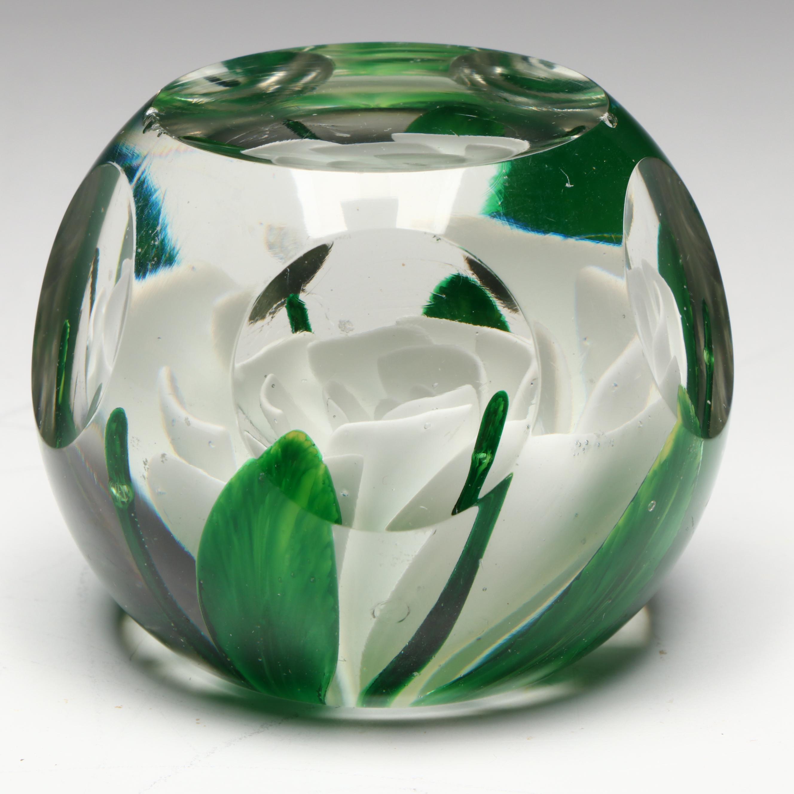 Robert Hamon and Pairpoint Handcrafted and Faceted Floral Art Glass Paperweights