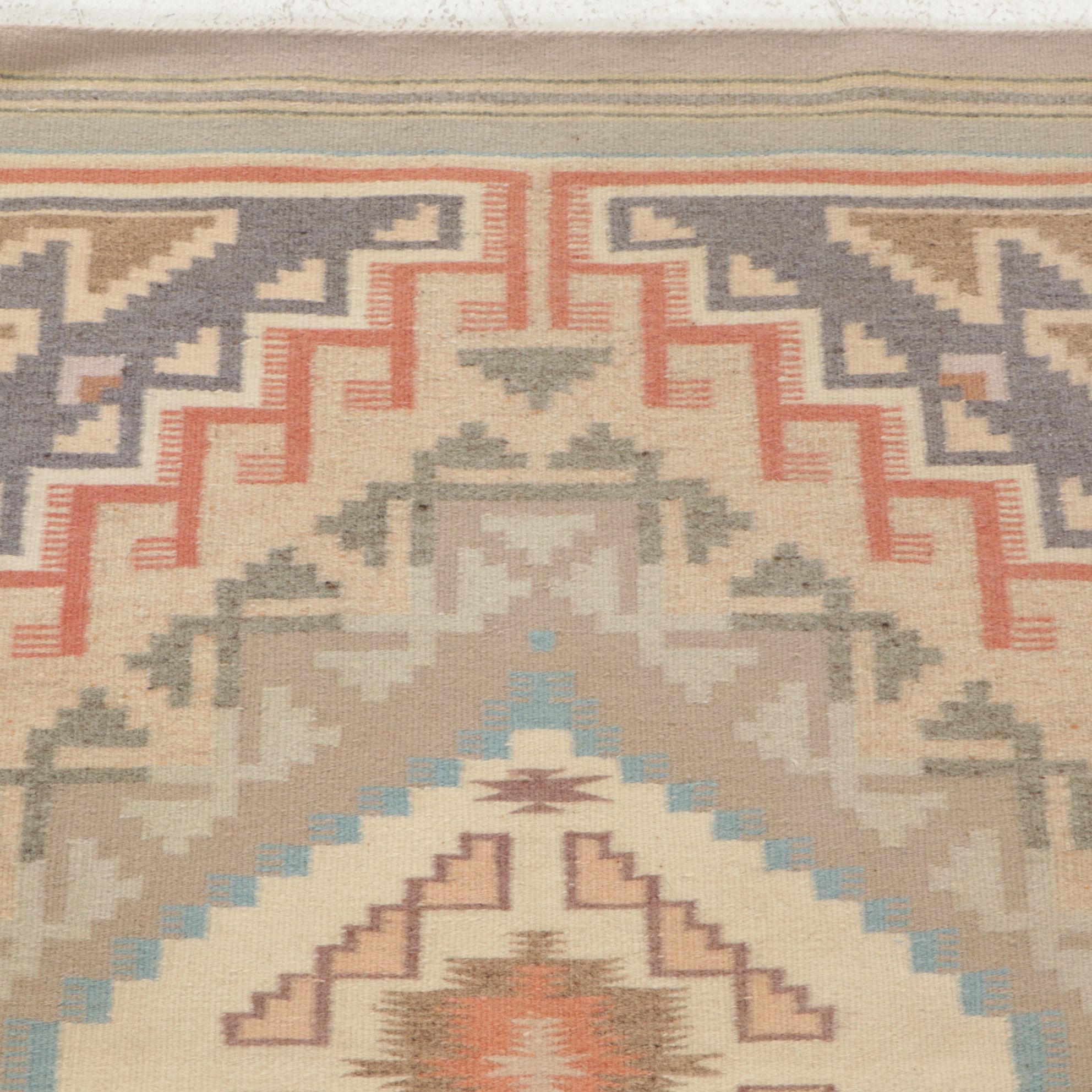 2'11 x 4' Handwoven Navajo Burntwater Accent Rug
