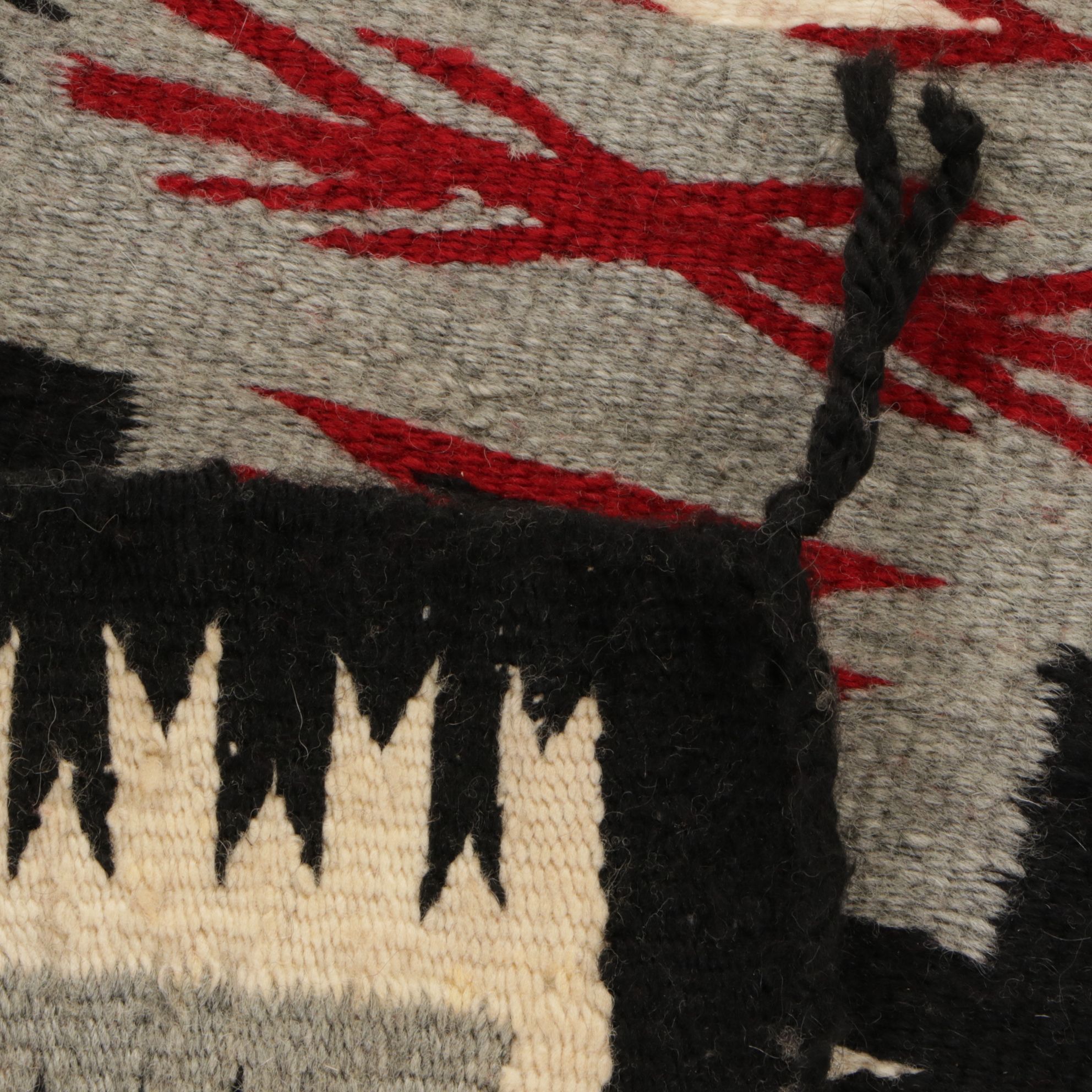 2' x 2'1" Handwoven Navajo Storm Pattern Accent Rug