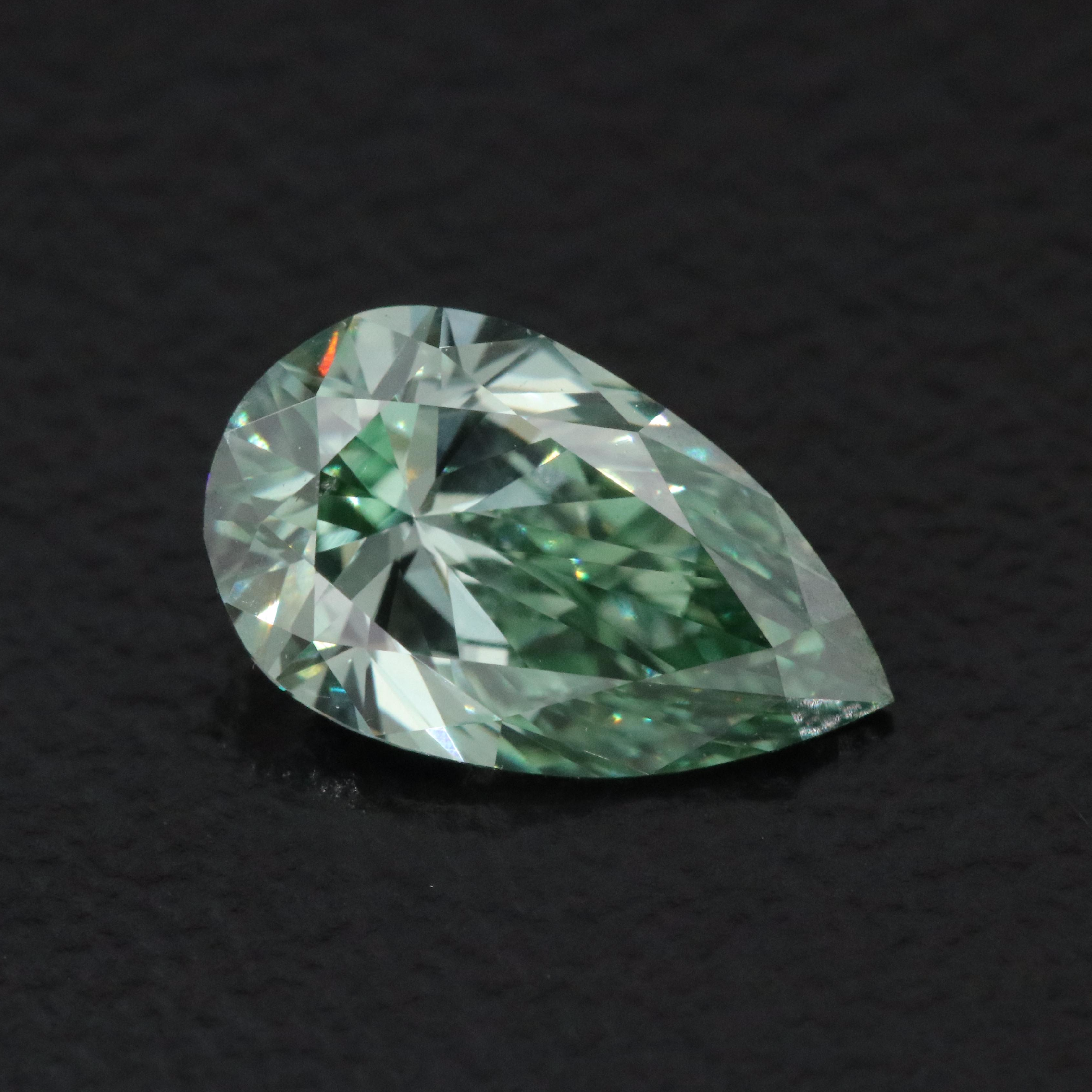 Loose 1.00 CT Lab Grown Fancy Green Diamond with IGI Report