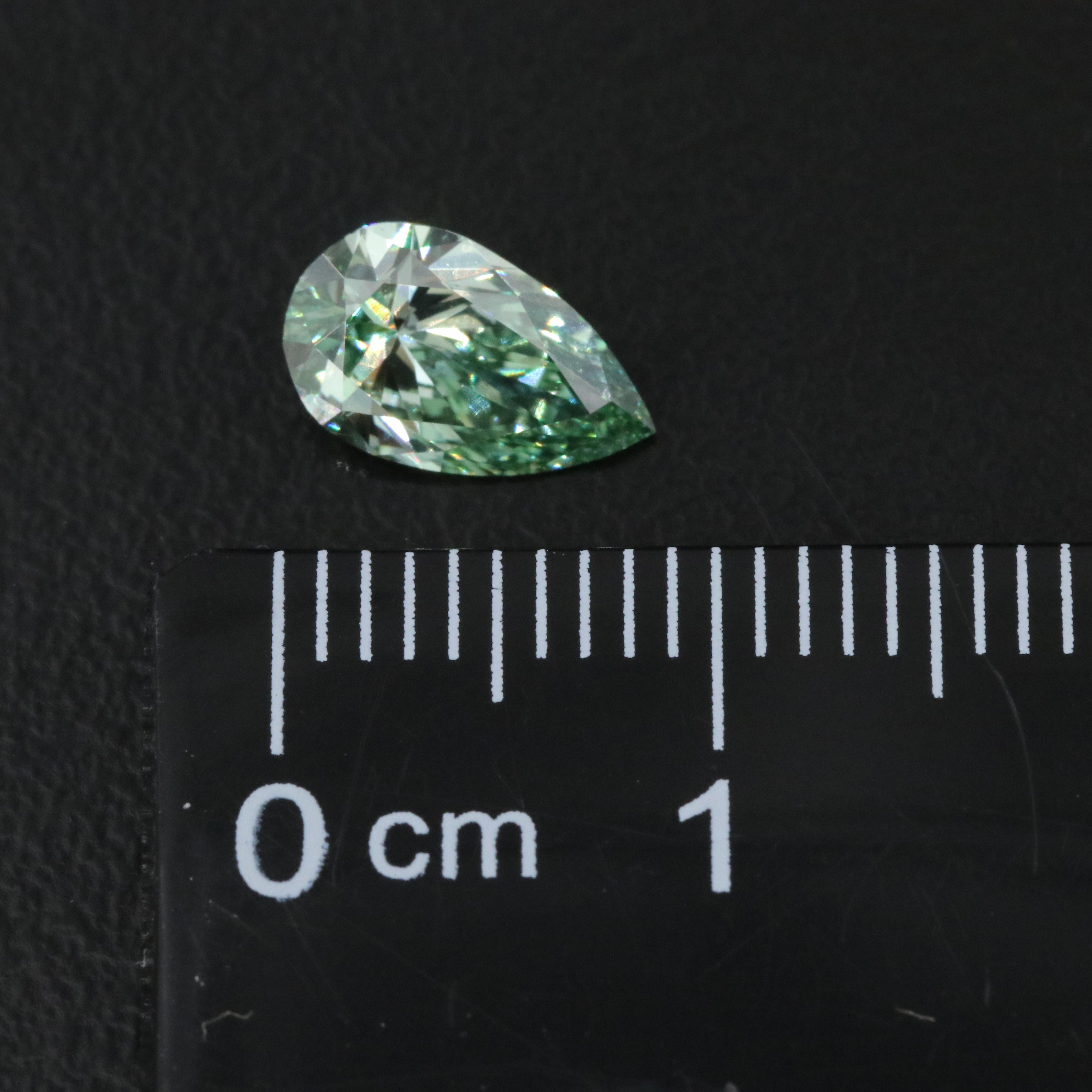 Loose 1.00 CT Lab Grown Fancy Green Diamond with IGI Report