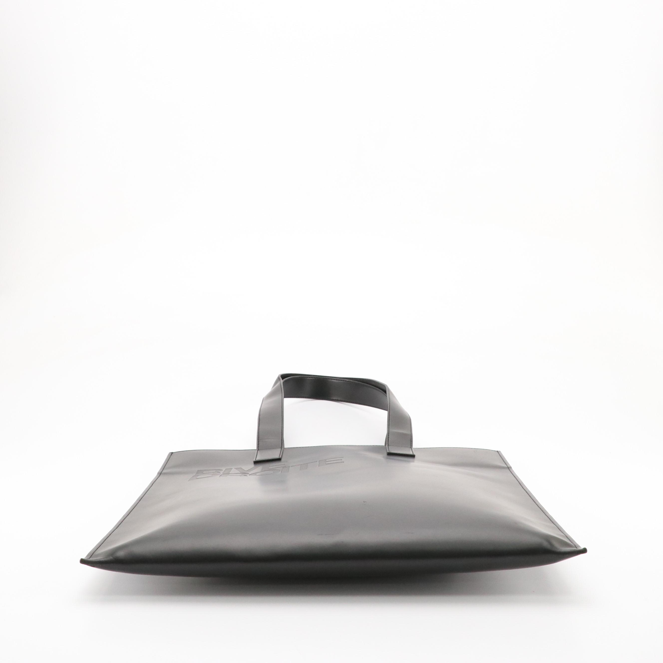 Saint Laurent Rive Droite Tote Bag in  Black Appleskin