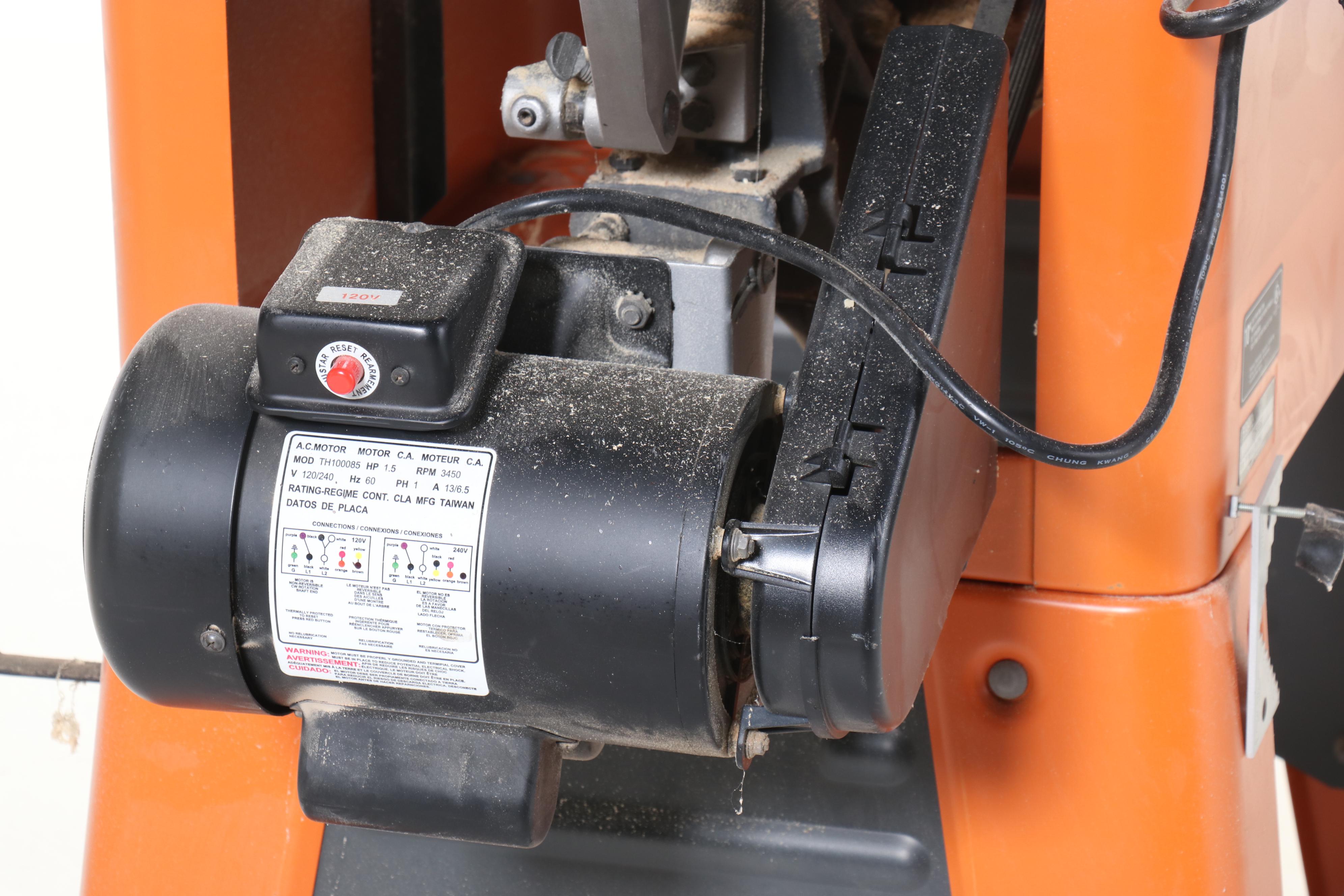 RIDGID TS3650 Table Saw with Portable Cast Iron Table