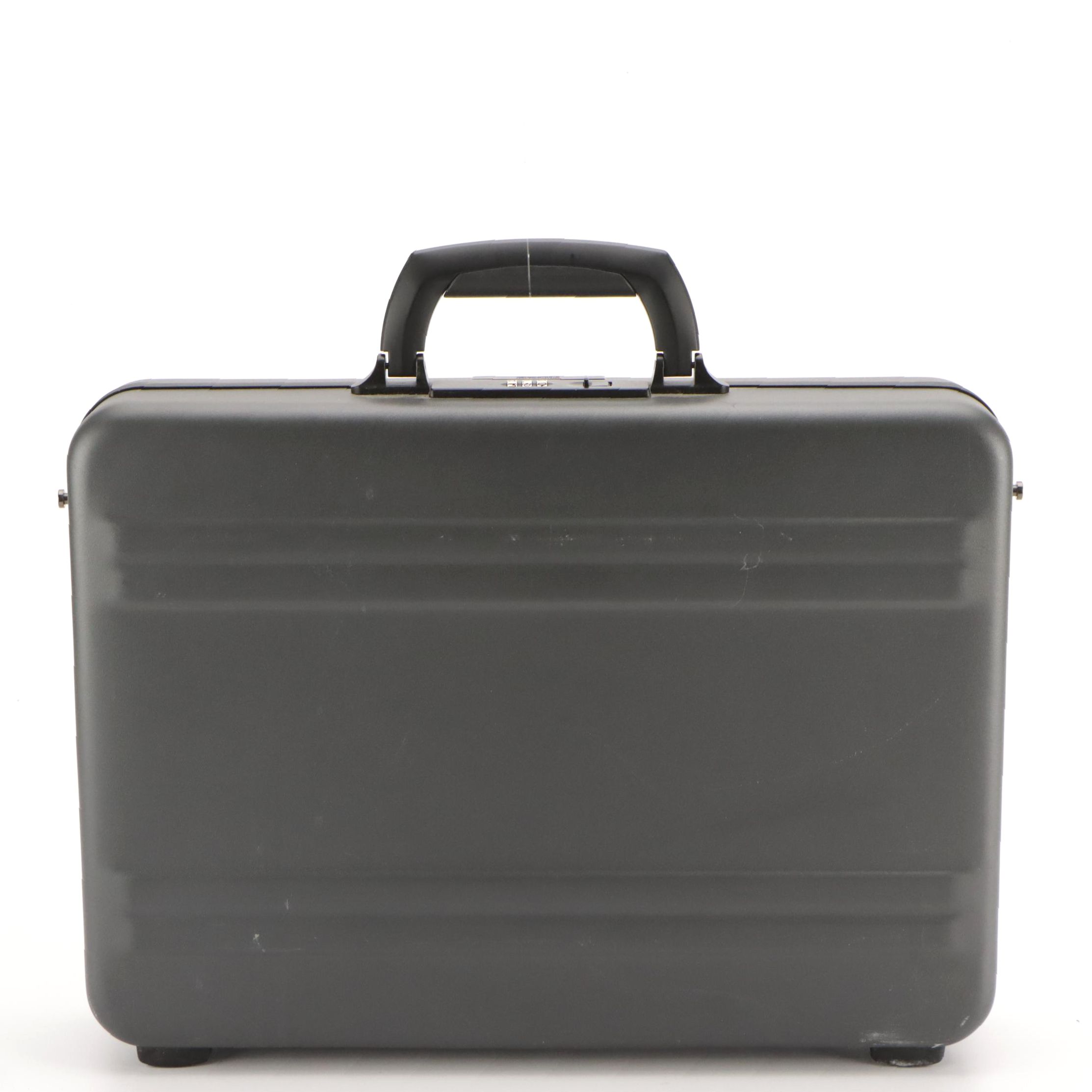 Zero Halliburton Medium Pursuit Aluminum Attaché Hard-Shell Briefcase
