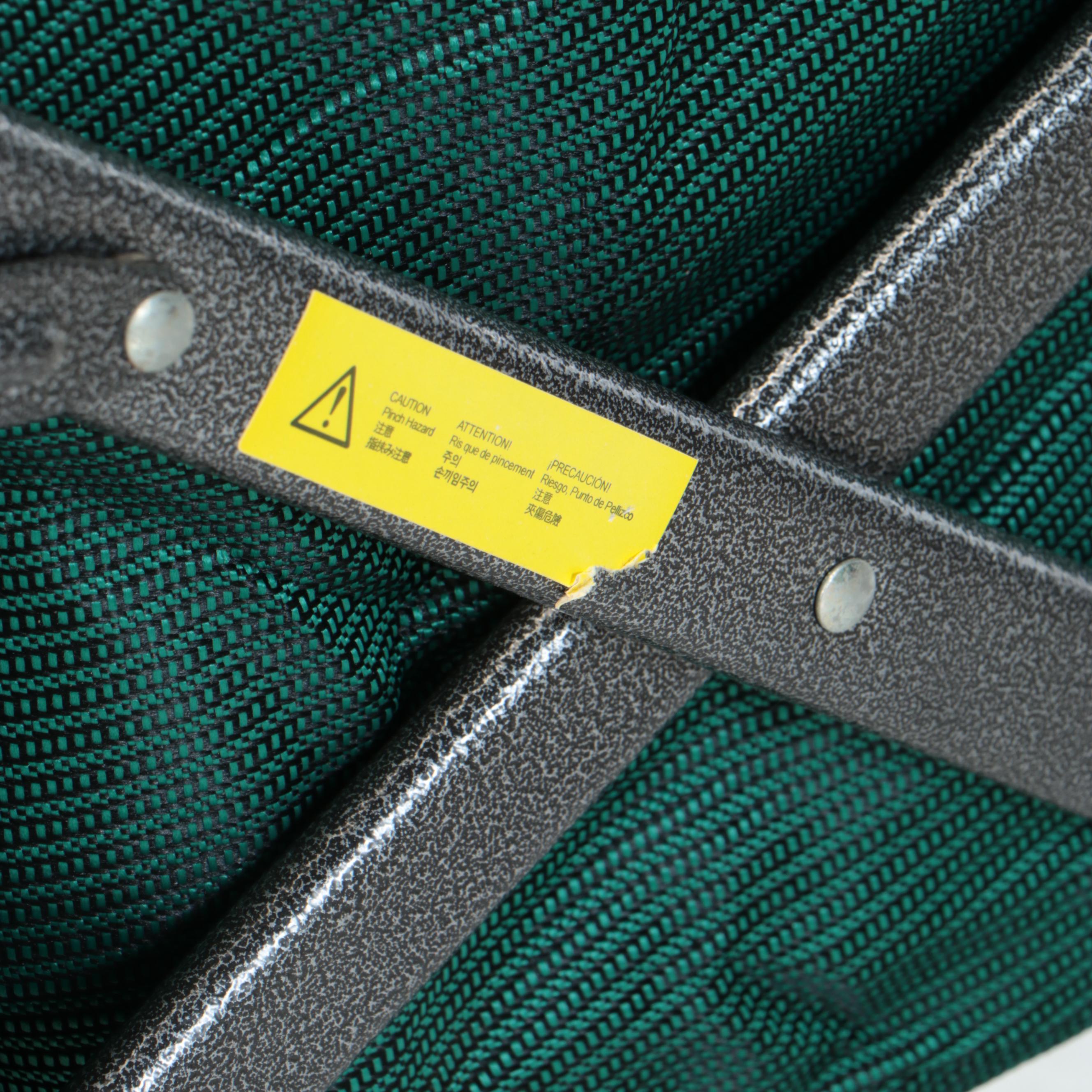 Collapsible Metal Tote Wagon