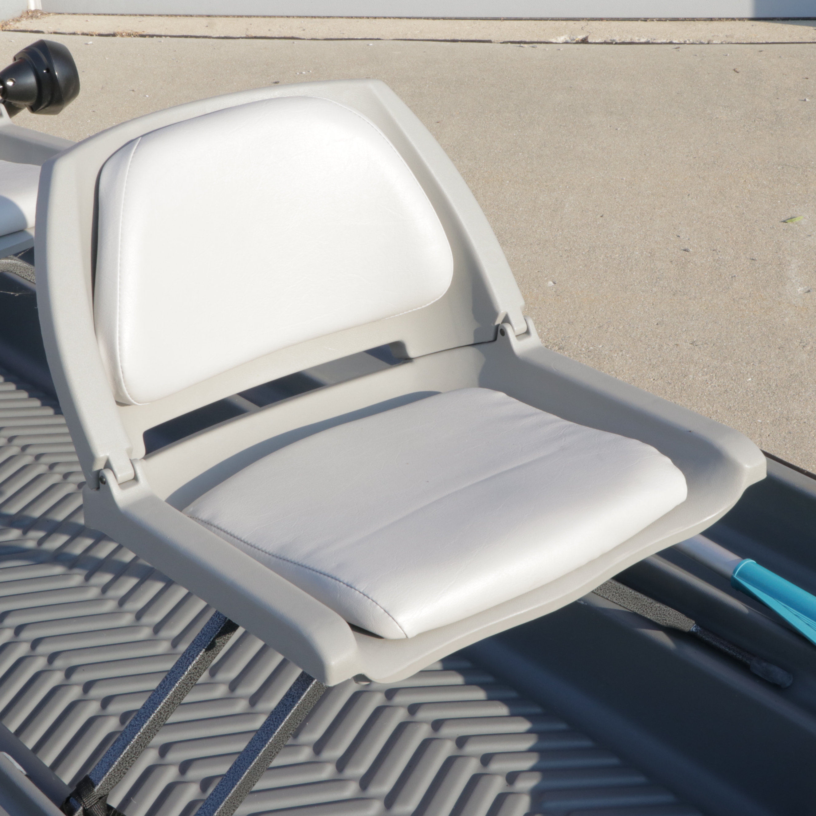 Field and Stream Angler 10 Pond Boat w/. Trolling Motor