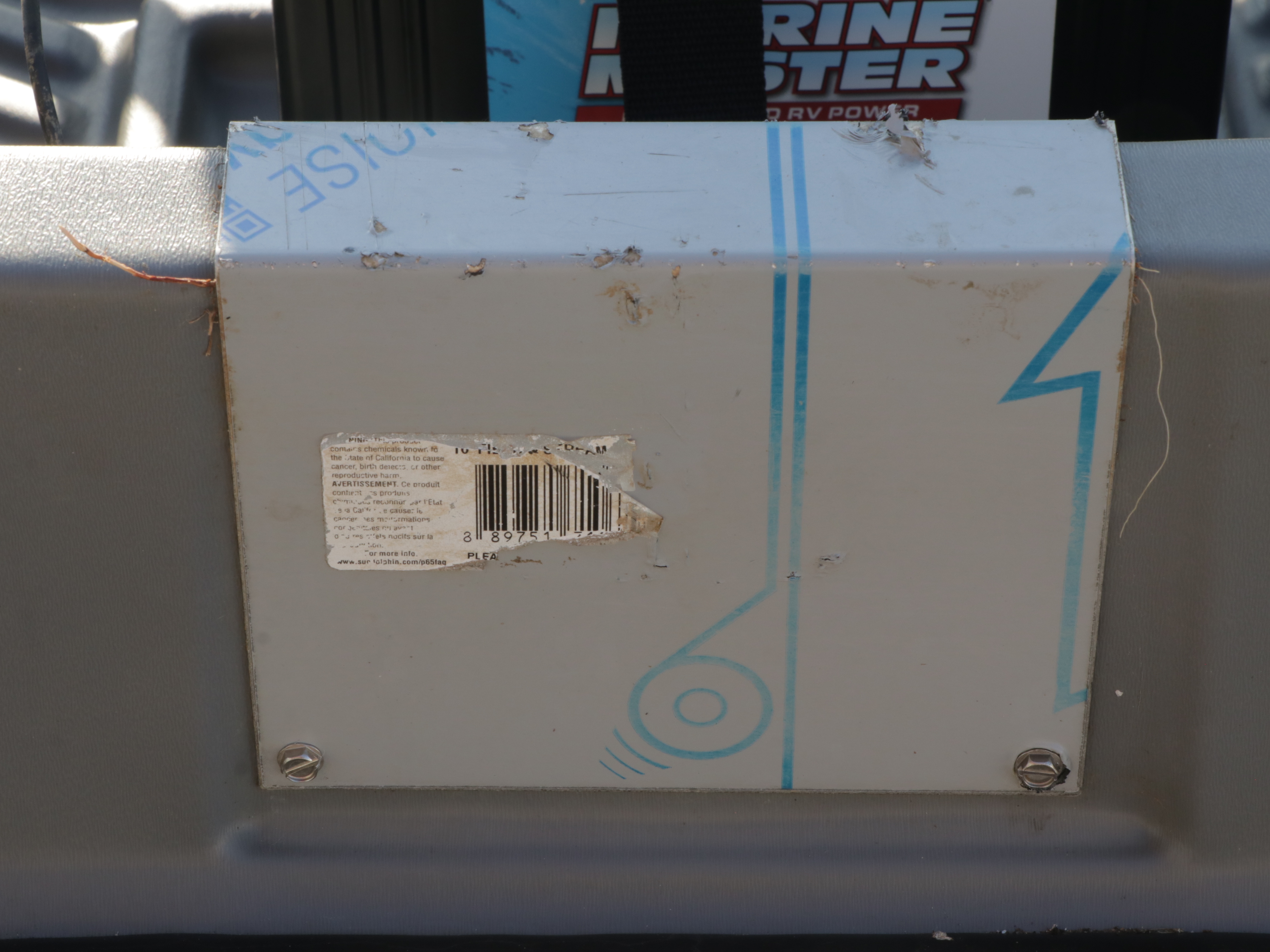 Field and Stream Angler 10 Pond Boat w/. Trolling Motor