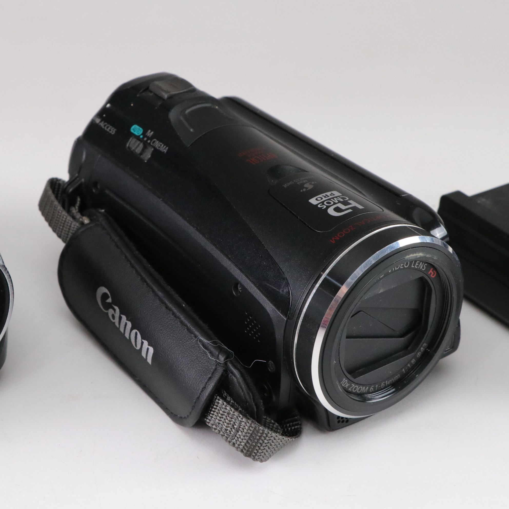 Canon Vixia HFR400 and HFM40 Video Cameras with Extra Batteries
