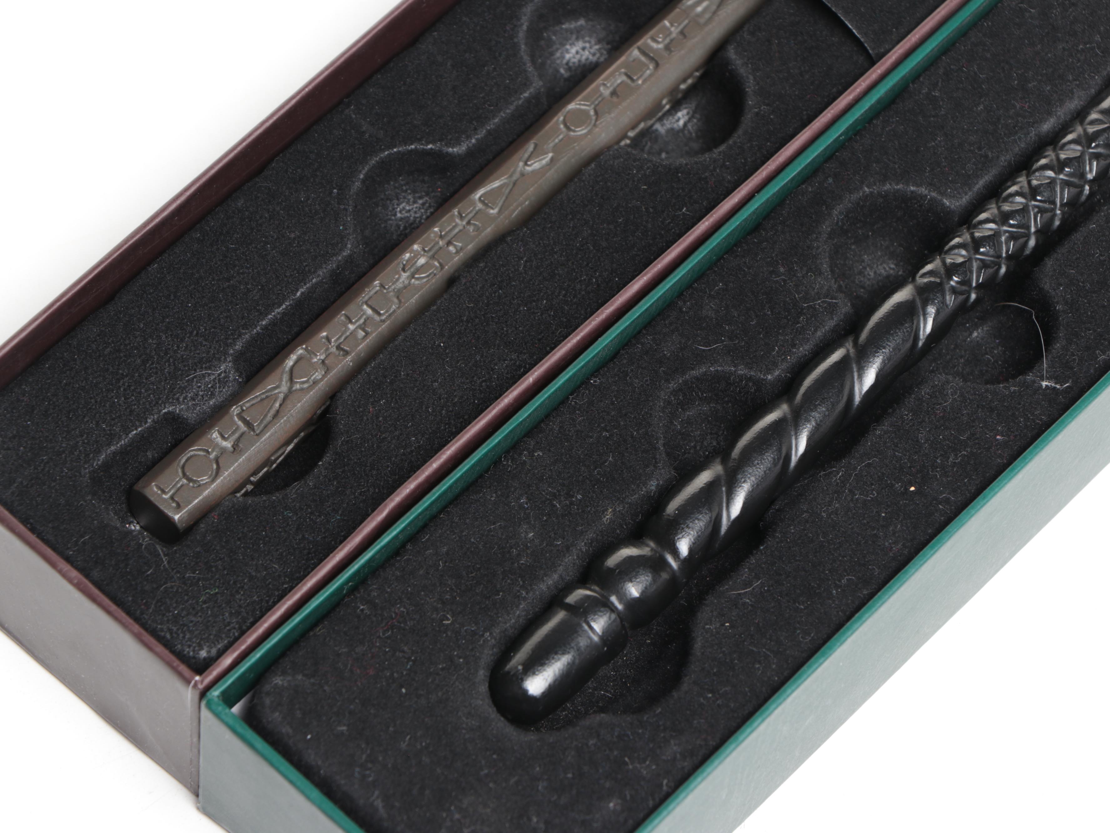 Universal Studios "Sirius Black" and "Ginny Weasley" Harry Potter Resin Wands