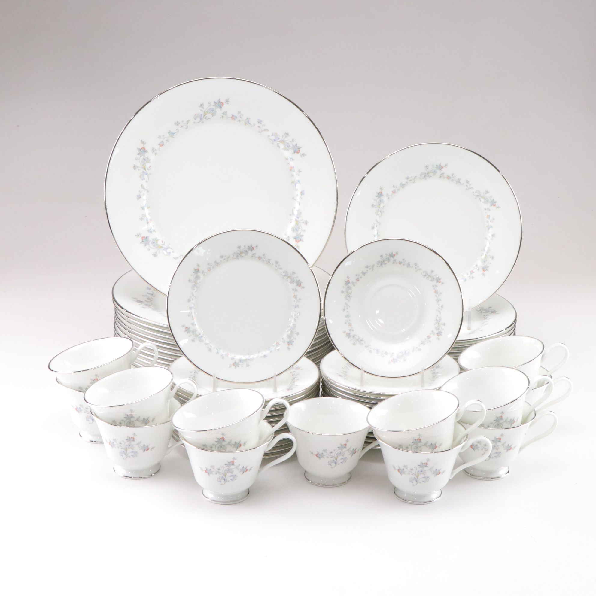 Oxford "Windflower" Bone China Platinum Trim Place Settings for 12+, 1970s