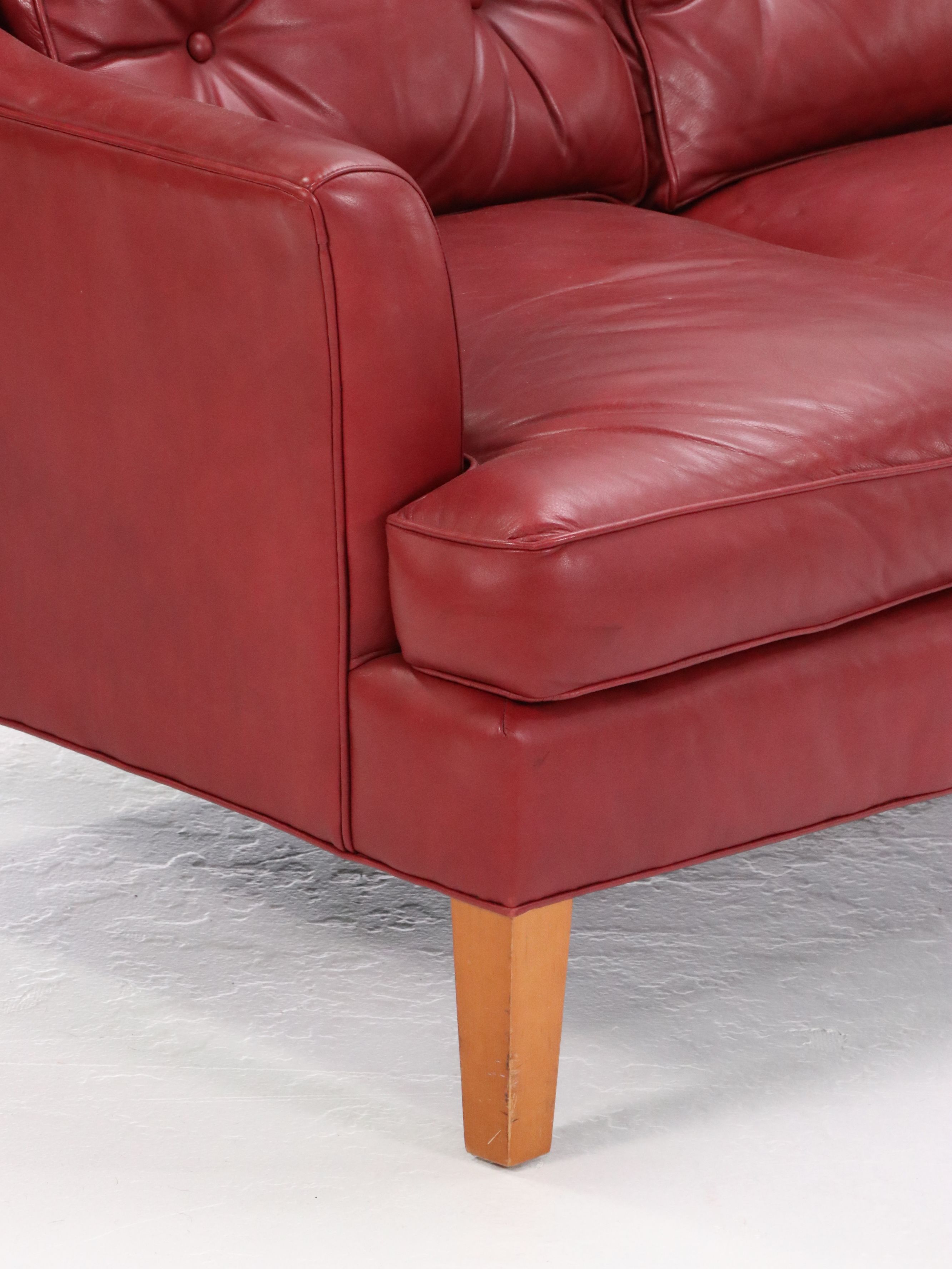 Zagaroli Classics Tufted Leather Sofa