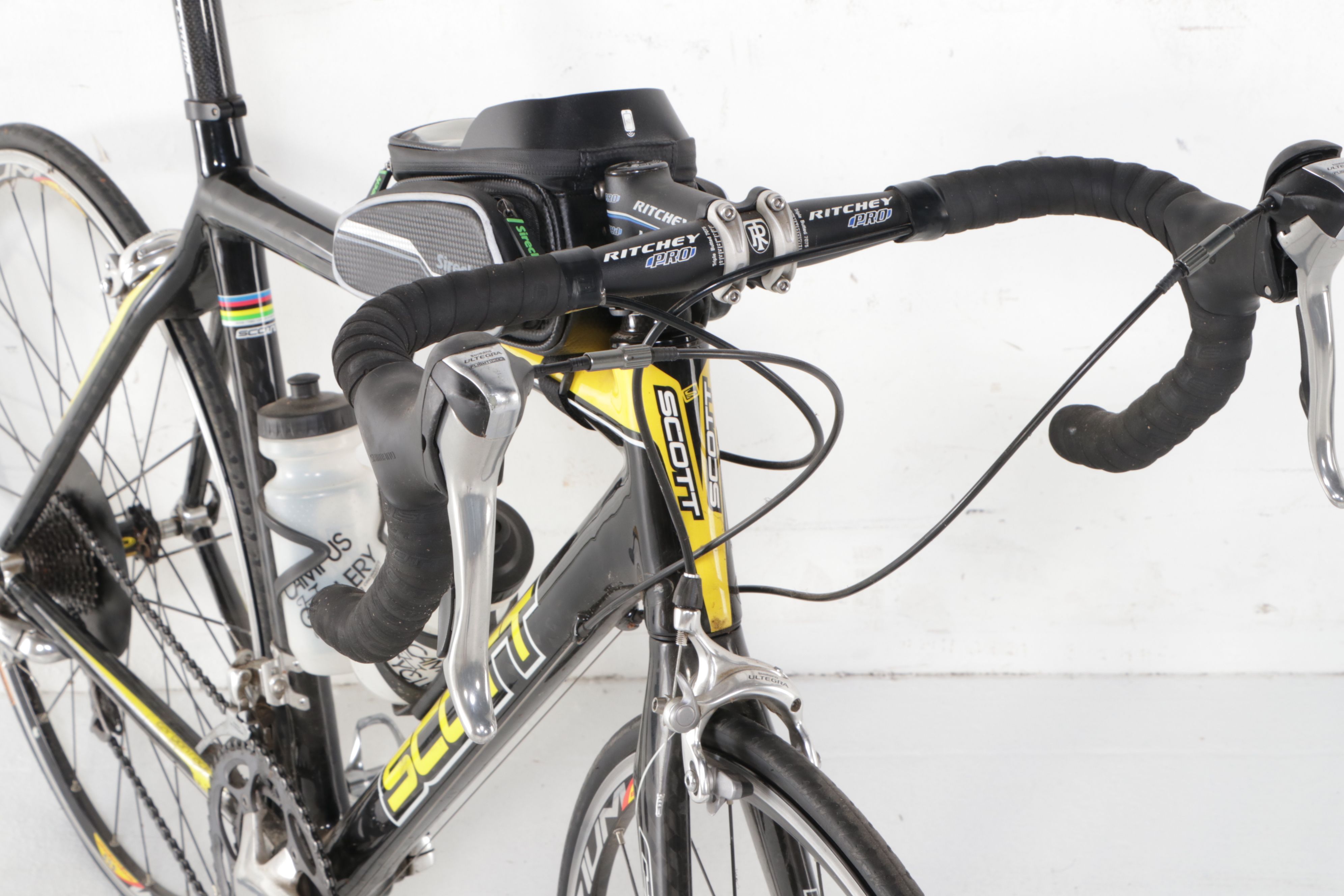 Scott CR1 Carbon Fiber Bicycle