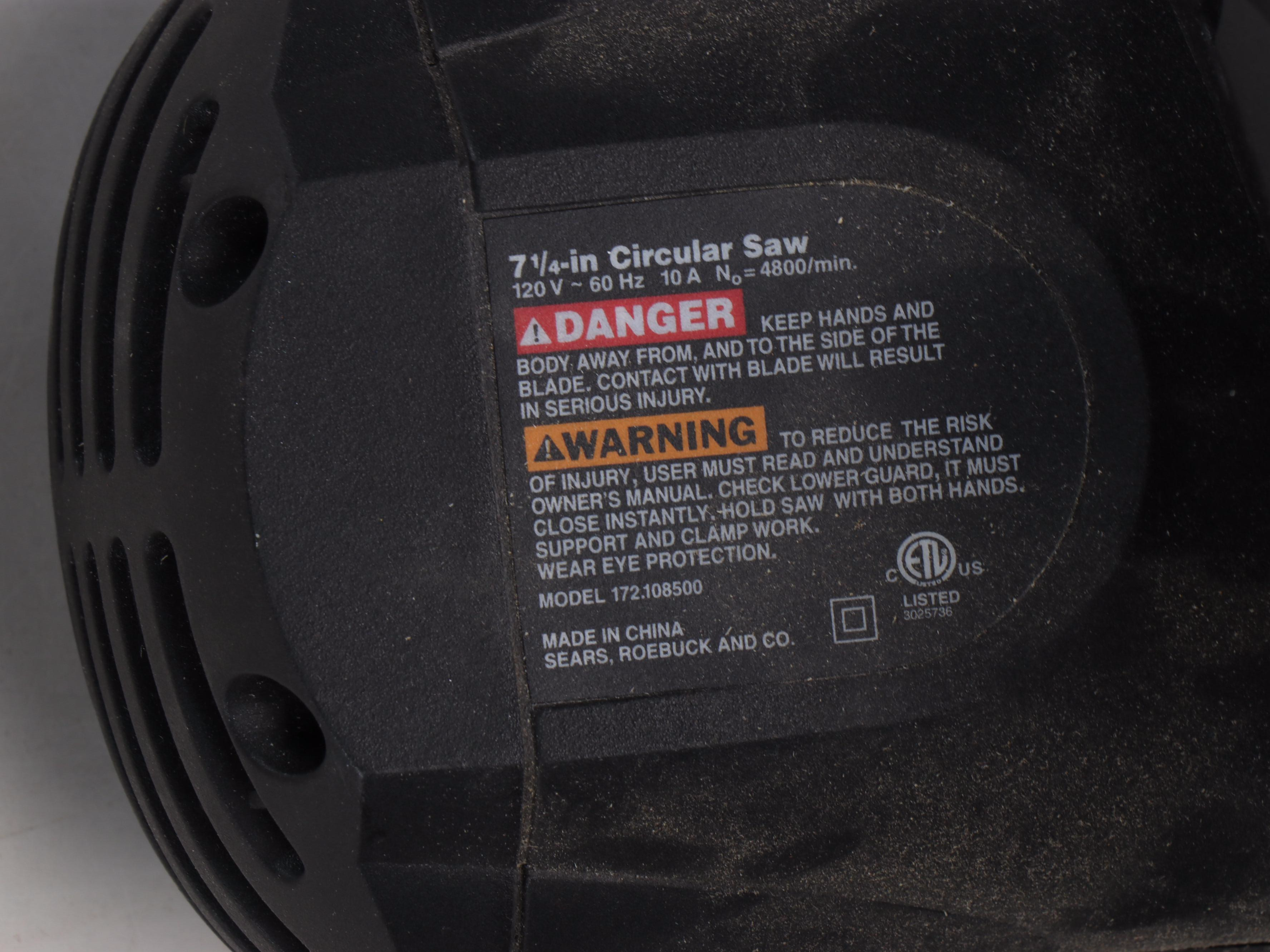 Craftsman 6" Bench Grinder and 7.25" Circular Saw