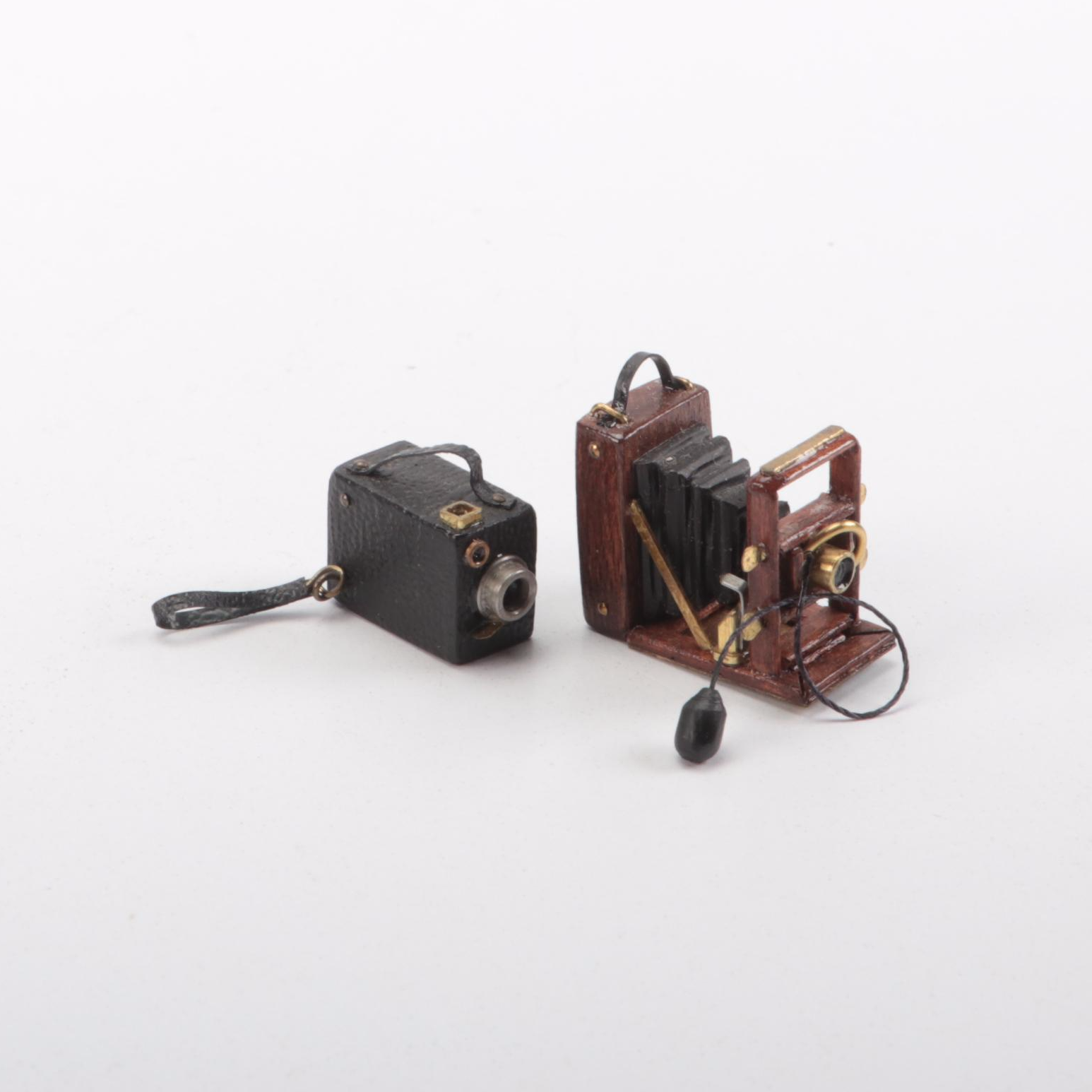 Signed Wee Forest Folk Resin Mice Figurines, Late 20th/Early 21st Century