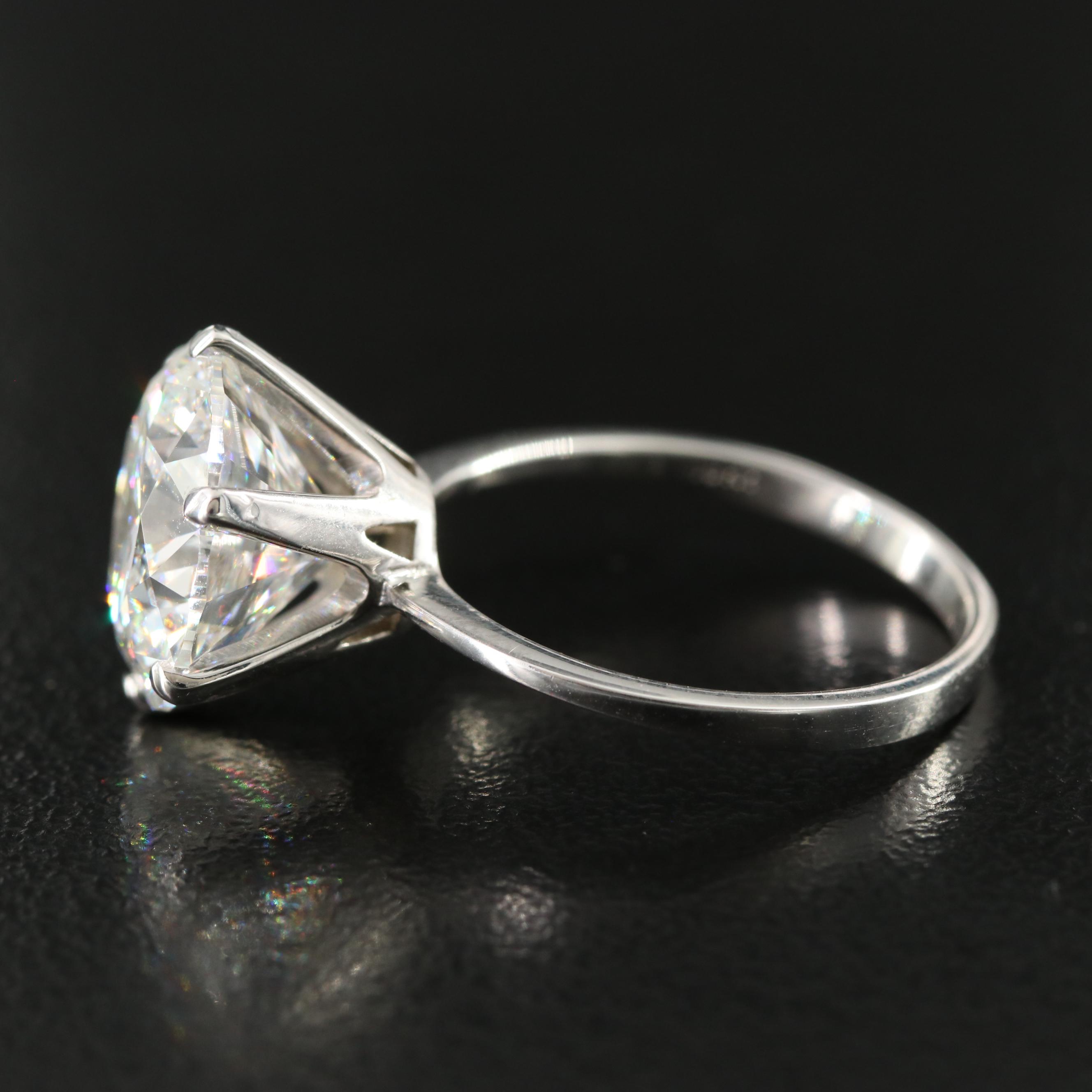 18K 5.01 CT Lab Grown Diamond Solitaire Ring with IGI Report