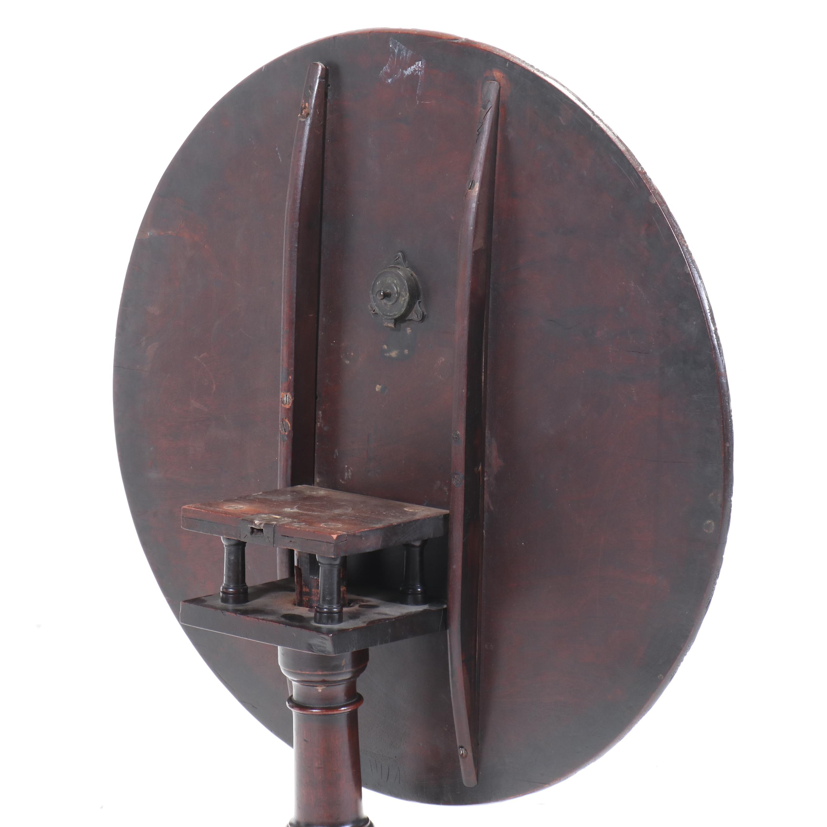 Chippendale Style Mahogany Tilt-Top Table, 20th Century