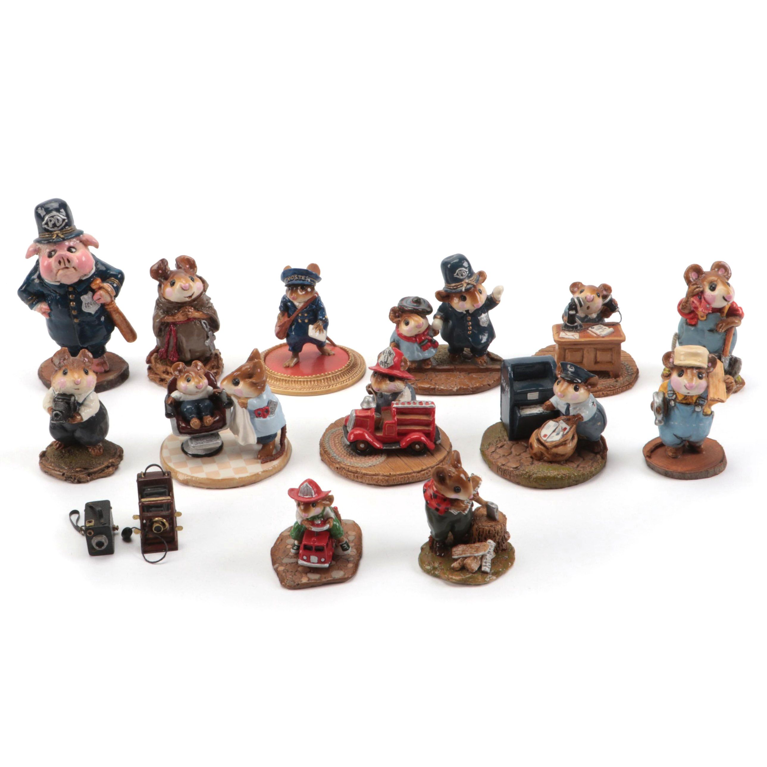 Signed Wee Forest Folk Resin Mice Figurines, Late 20th/Early 21st Century