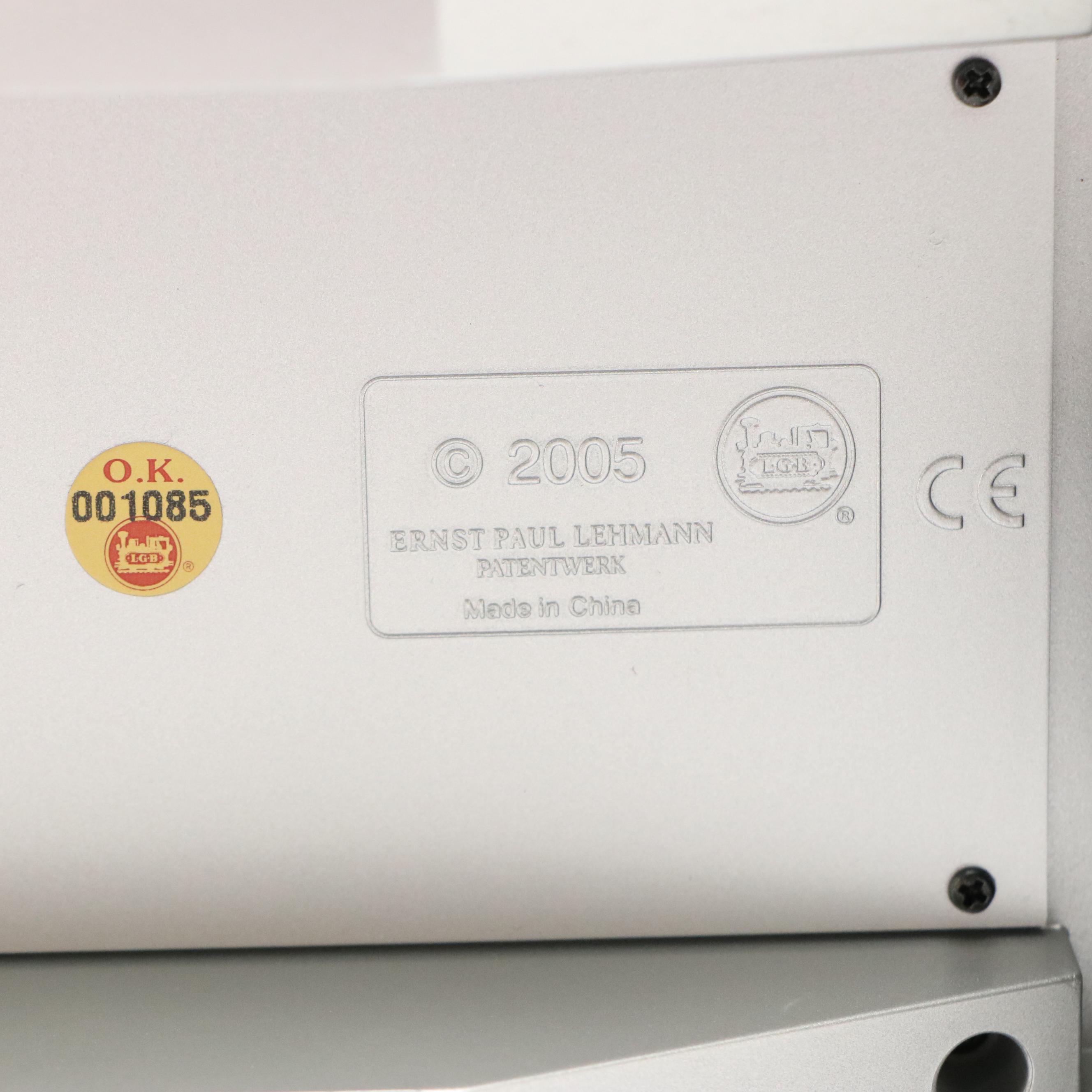 LGB 20490 Amtrak Genesis G Scale Locomotive