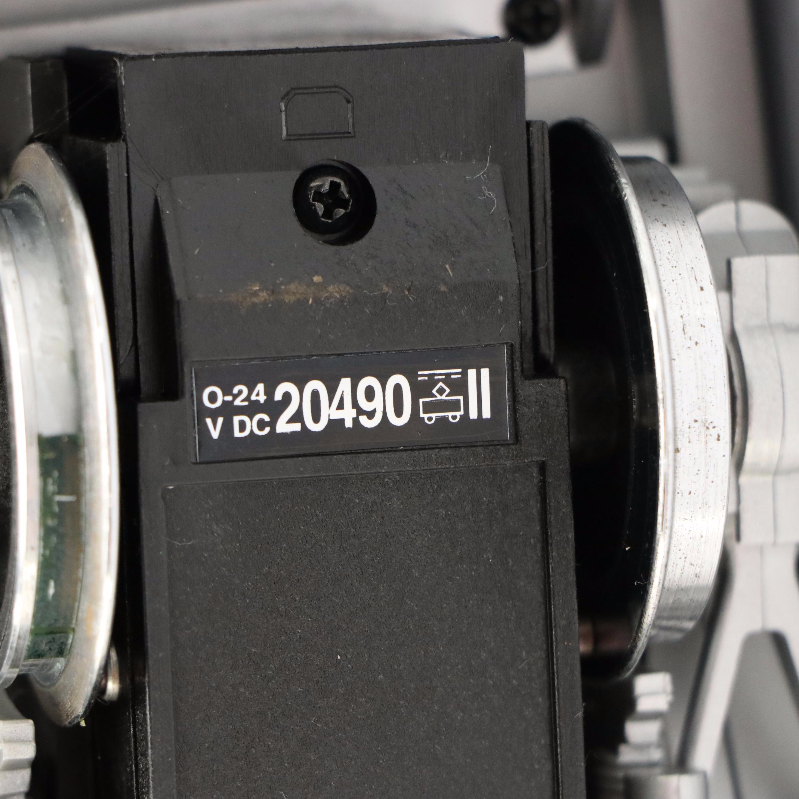 LGB 20490 Amtrak Genesis G Scale Locomotive