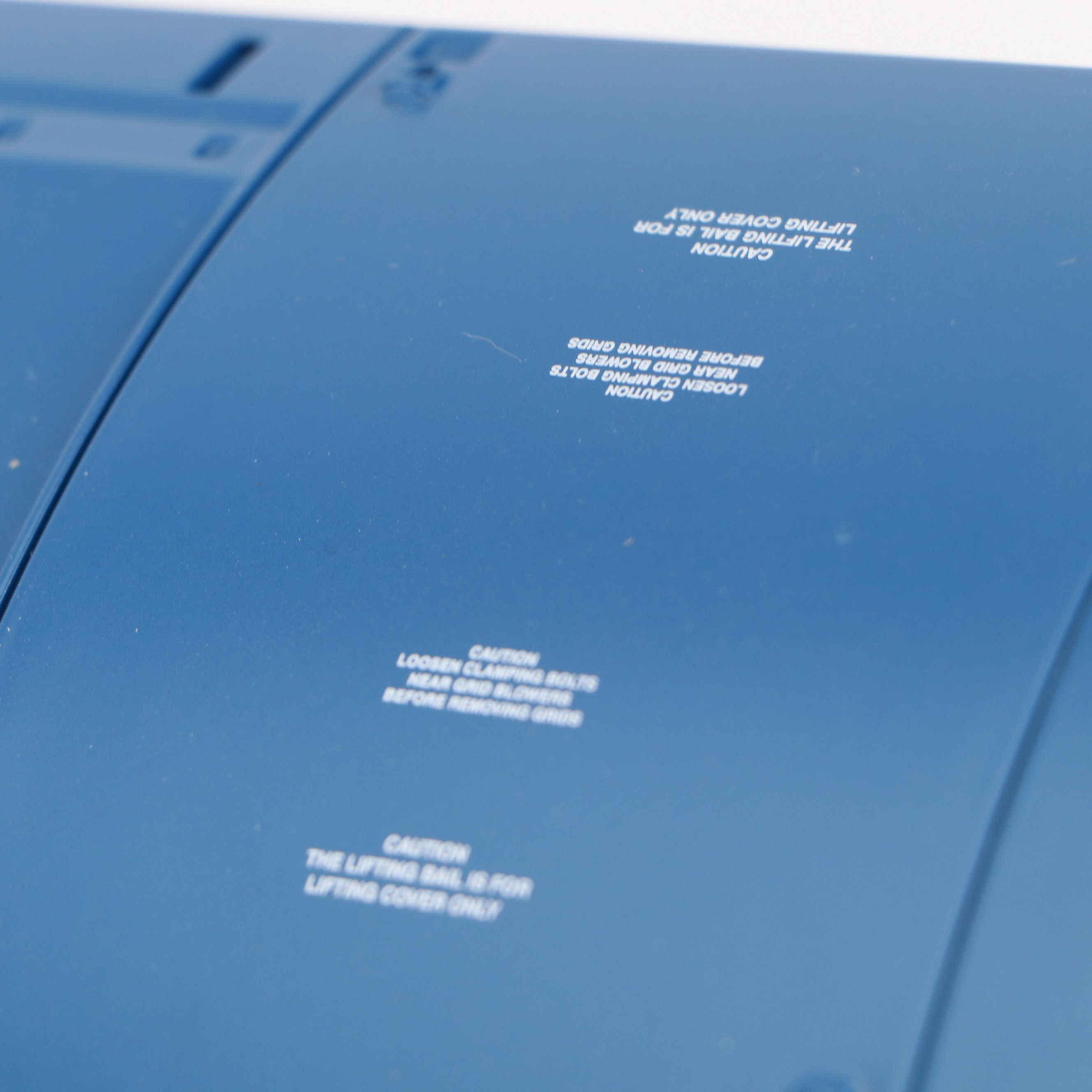 LGB 22490 Amtrak Genesis G Scale Diesel Engine Locomotive