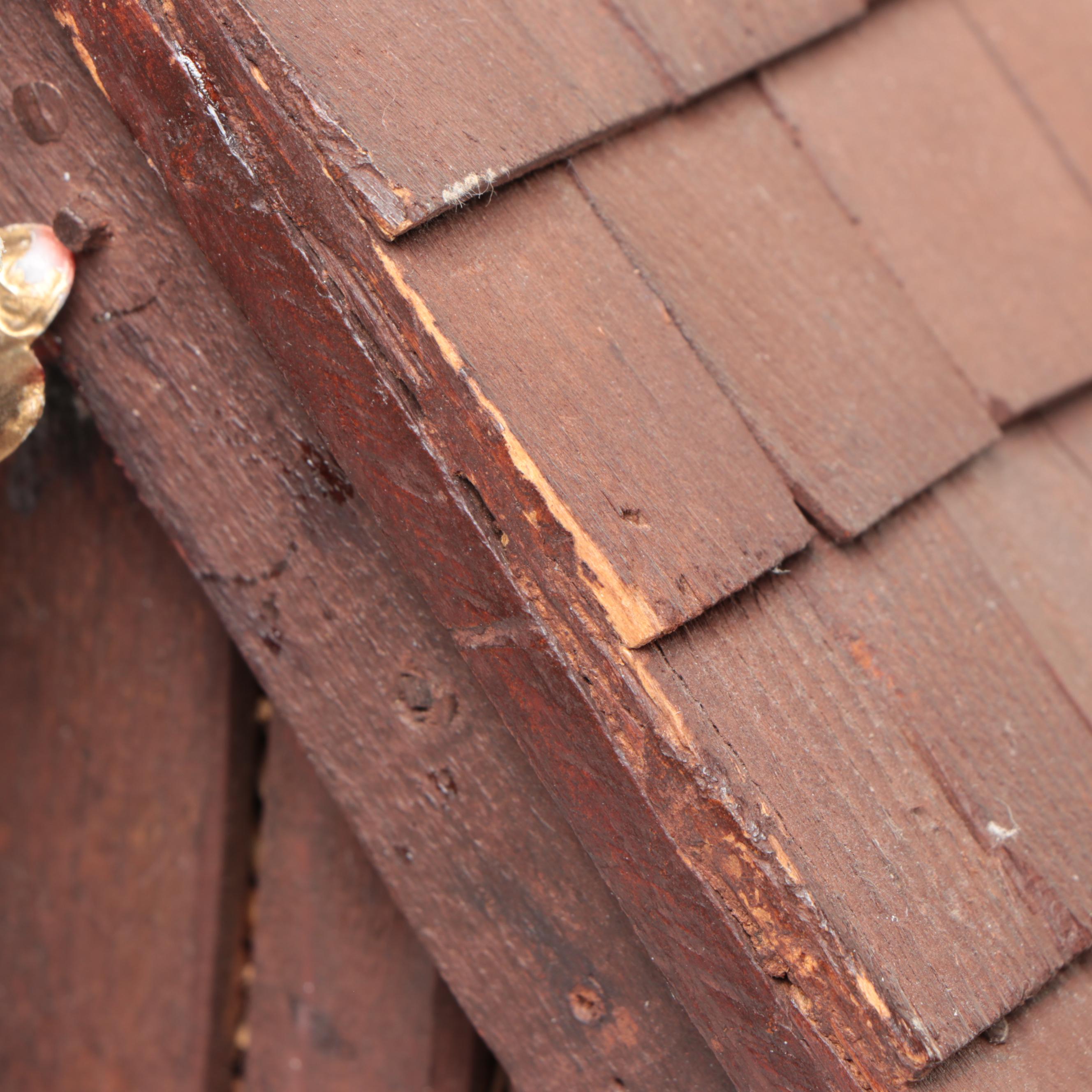Dürerhaus German Wooden Illuminated Nativity Scene