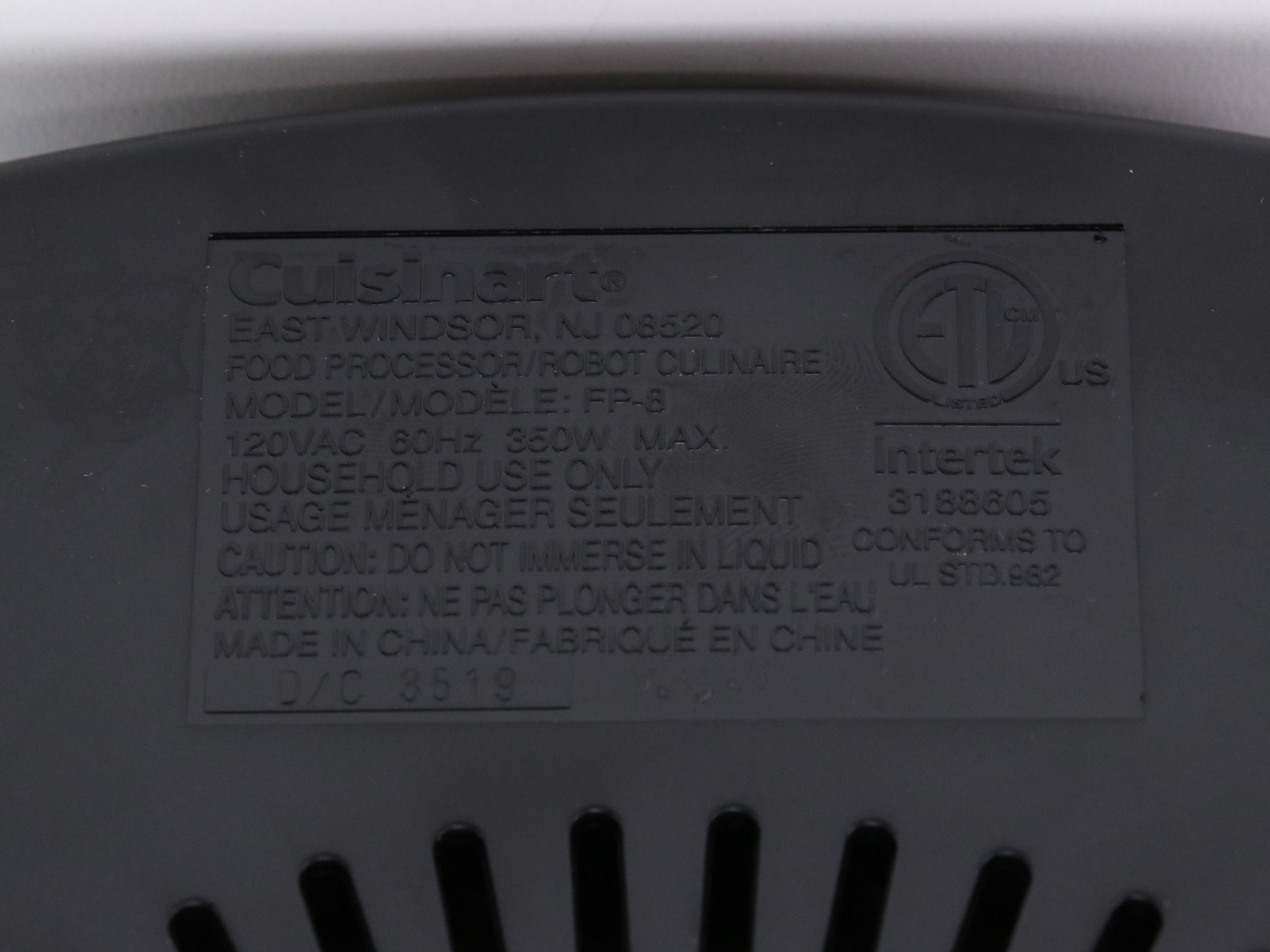 Cuisinart 7-Cup Food Processor & Dash Everyday Red Stand Mixer