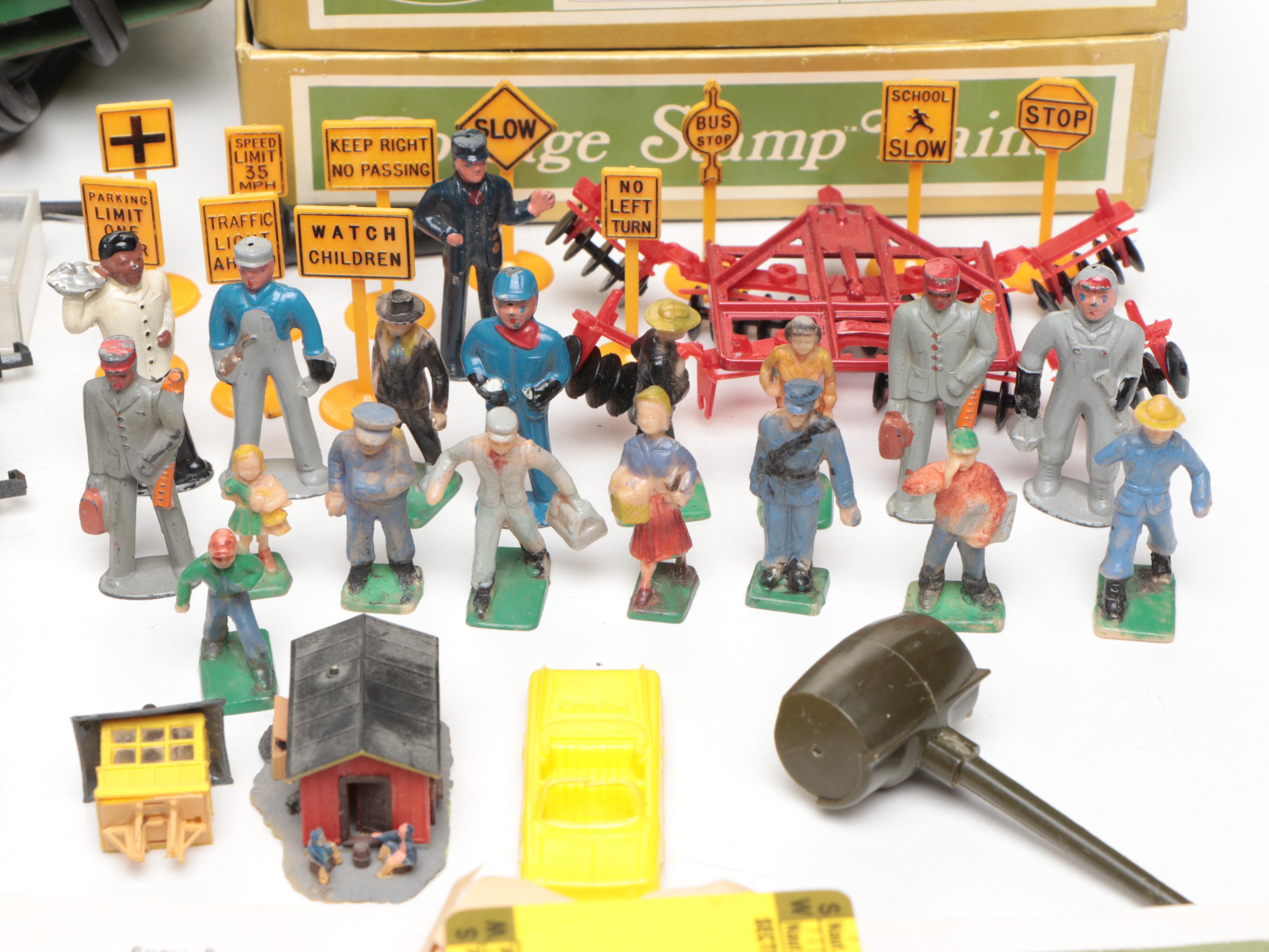 Aurora Postage Stamp Trains with Tracks, Dualpack Power Source and Accessories