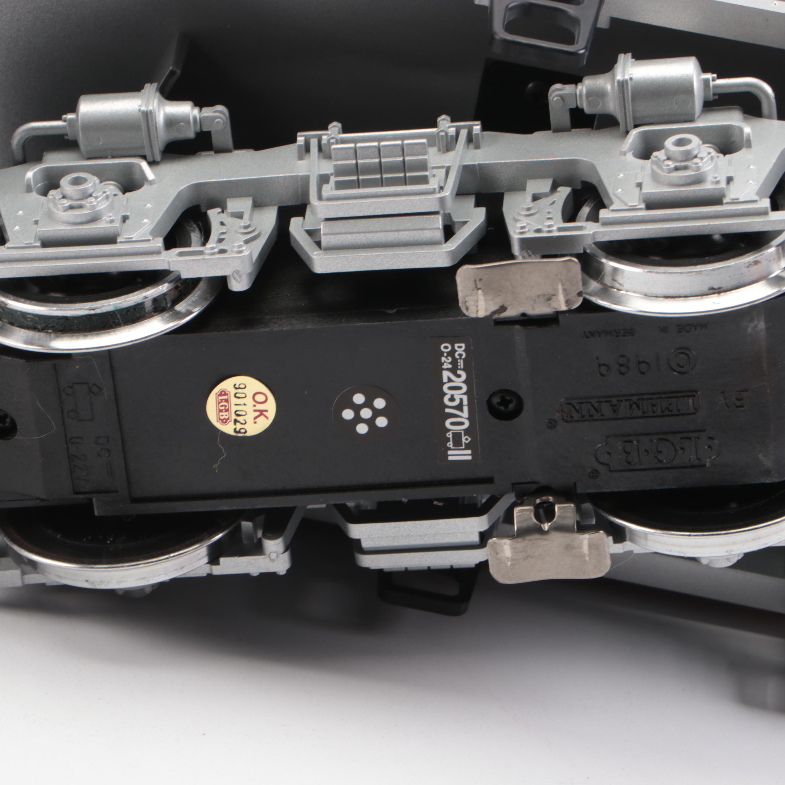 LGB Santa Fe F7B and Santa Fe F7-A G Scale Locomotives