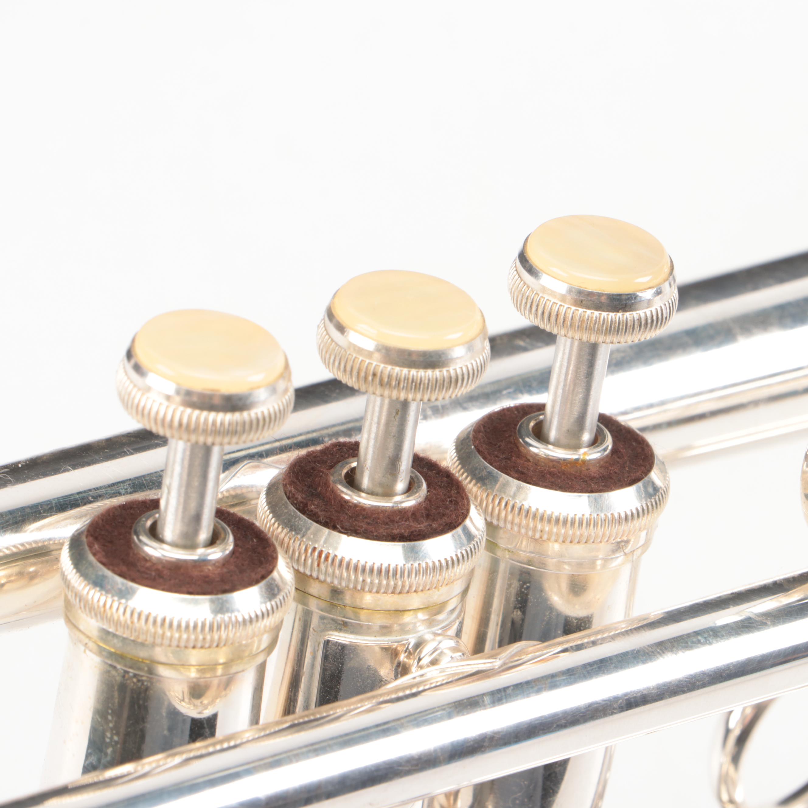 Andreas Eastman Trumpet with Nylon Travel Case and Sshhmute Practice Mute