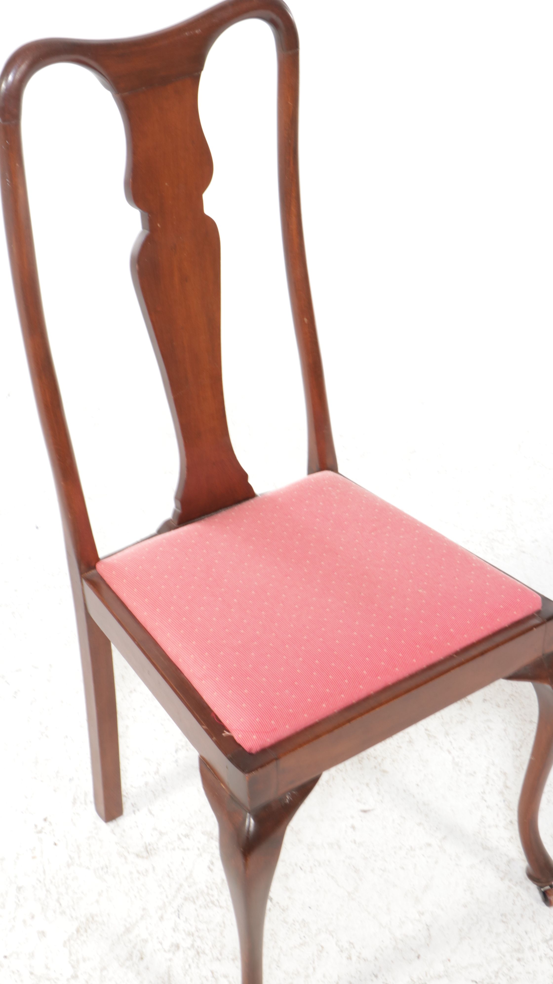 Set of Four Queen Anne Style Mahogany Dining Chairs, Early to Mid-20th Century