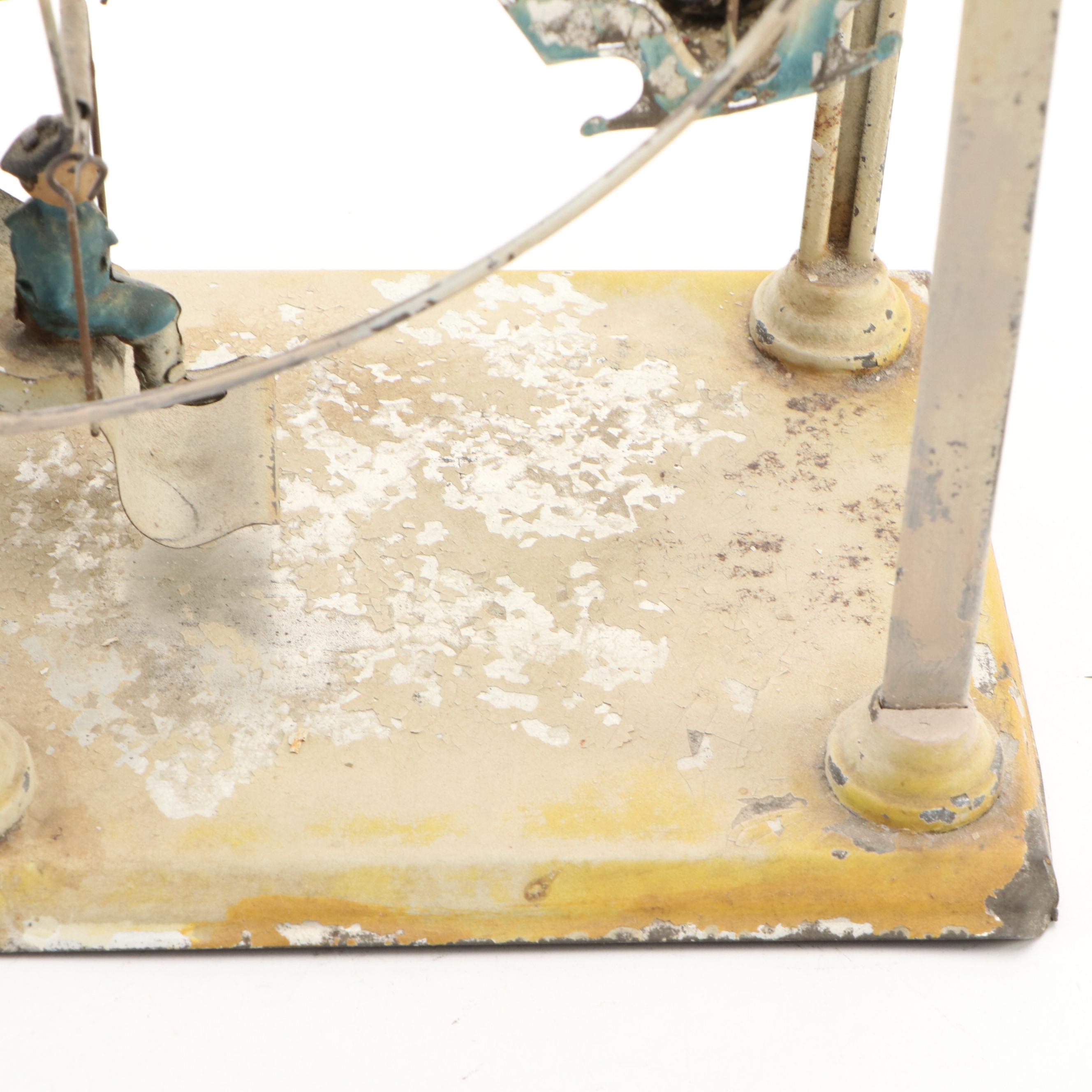 German Painted Metal Ferris Wheel Wind-Up Toy, Early to Mid-20th Century