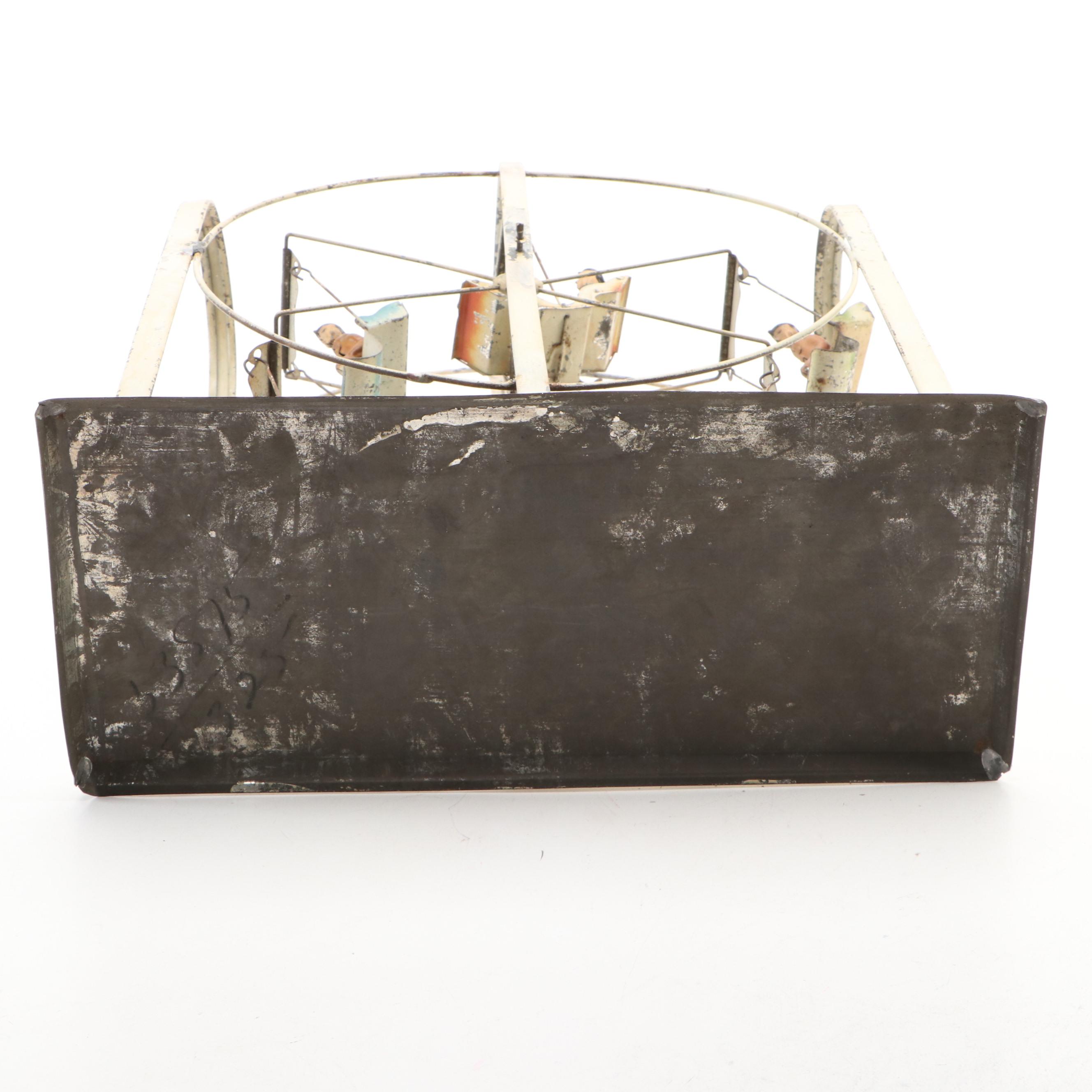 German Painted Metal Ferris Wheel Wind-Up Toy, Early to Mid-20th Century