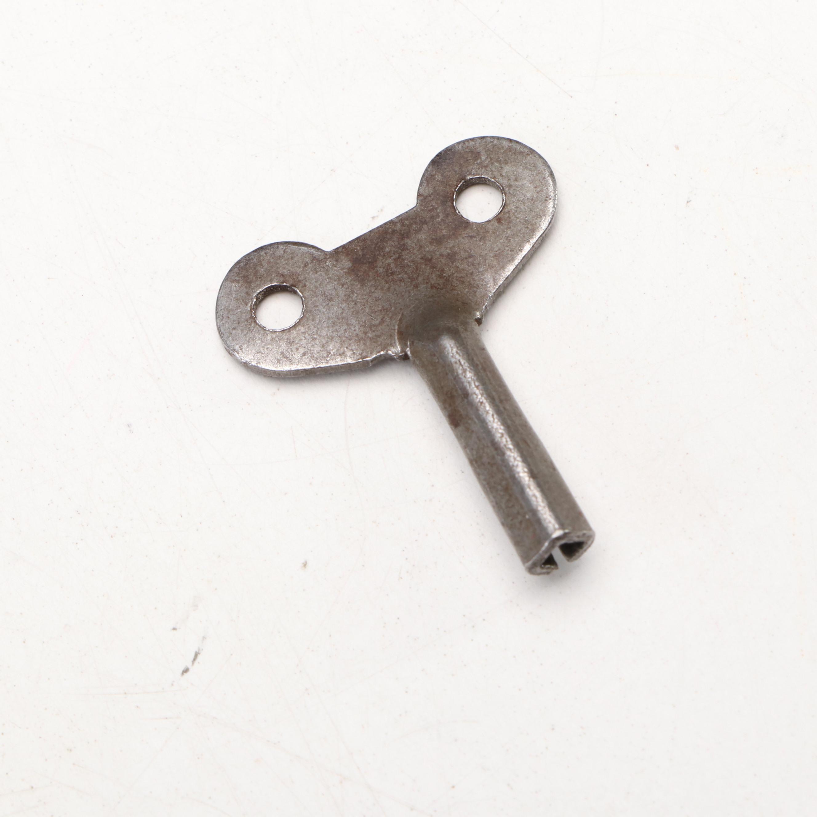 German Painted Metal Ferris Wheel Wind-Up Toy, Early to Mid-20th Century