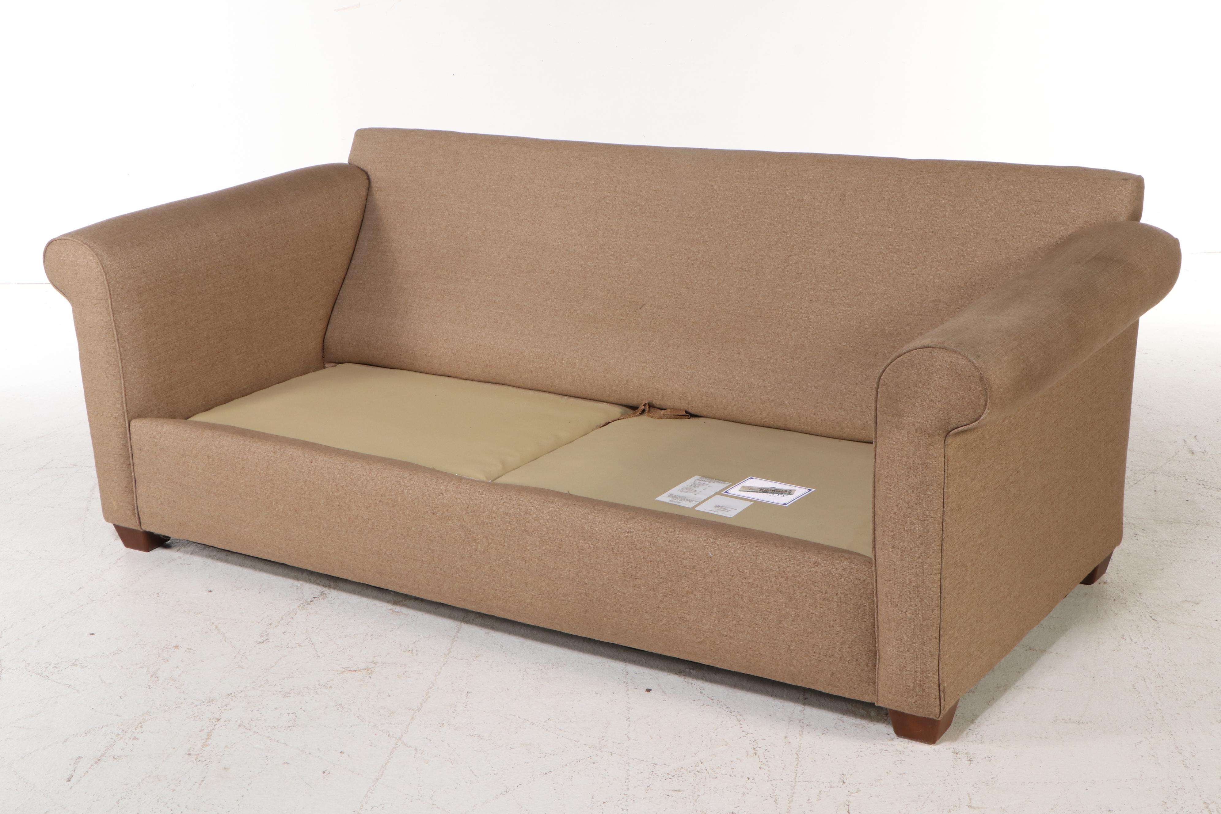 Haverty's Contemporary Fabric Upholstered Loveseat