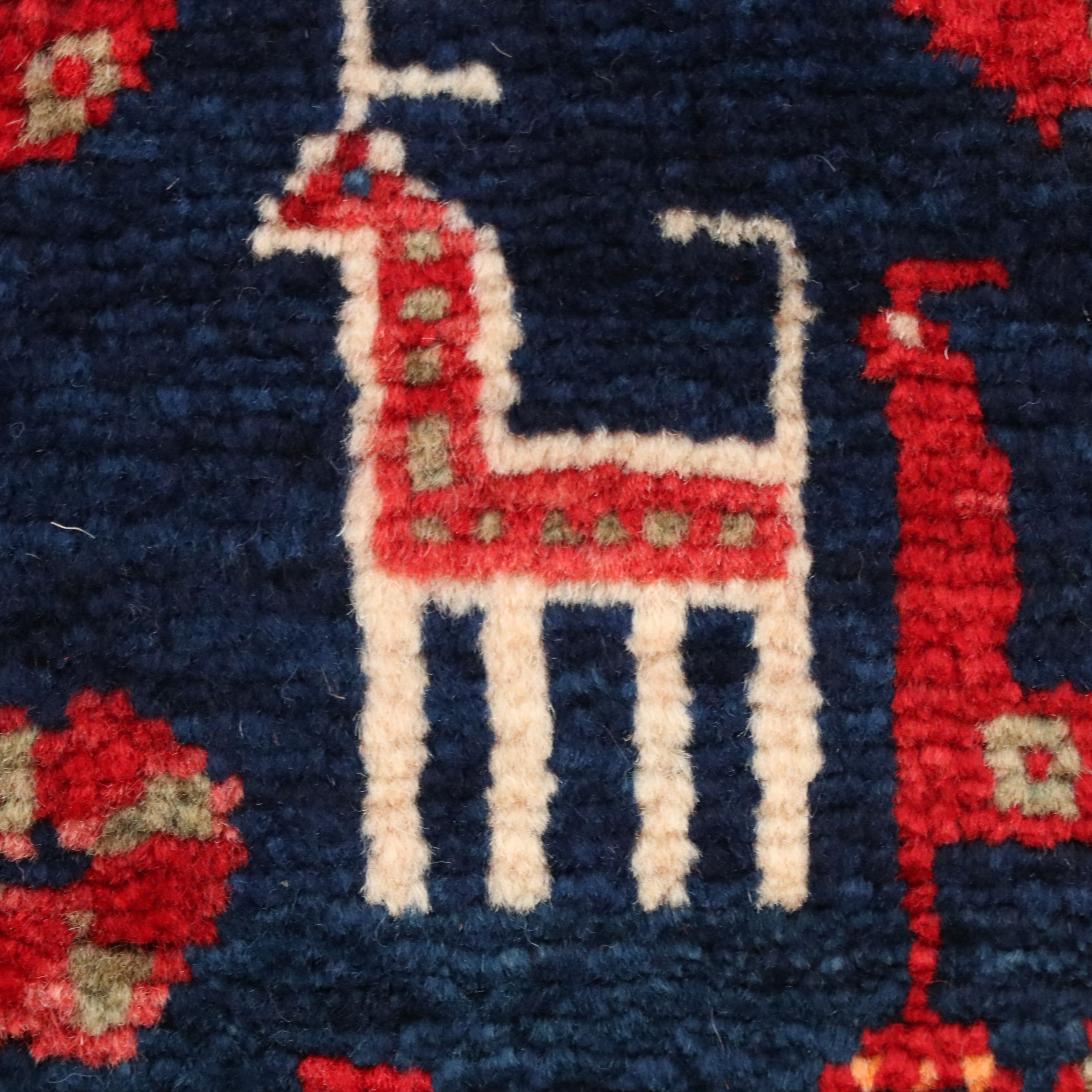 4'2 x 6'4 Hand-Knotted Persian Sirjan Area Rug