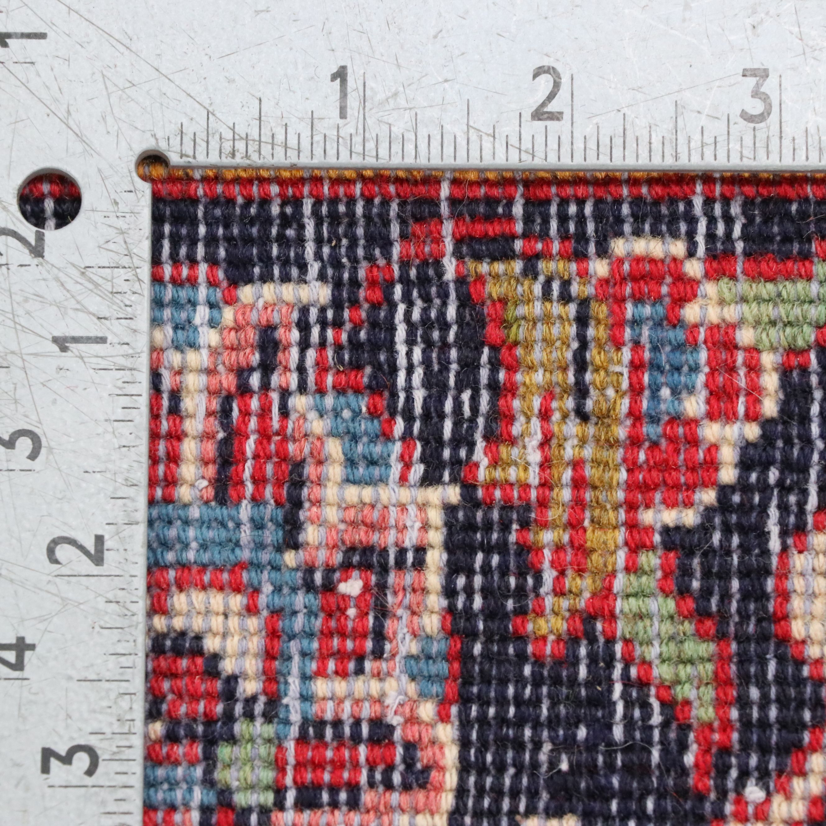 3'3 x 4'3 Hand-Knotted Persian Kashan Accent Rug