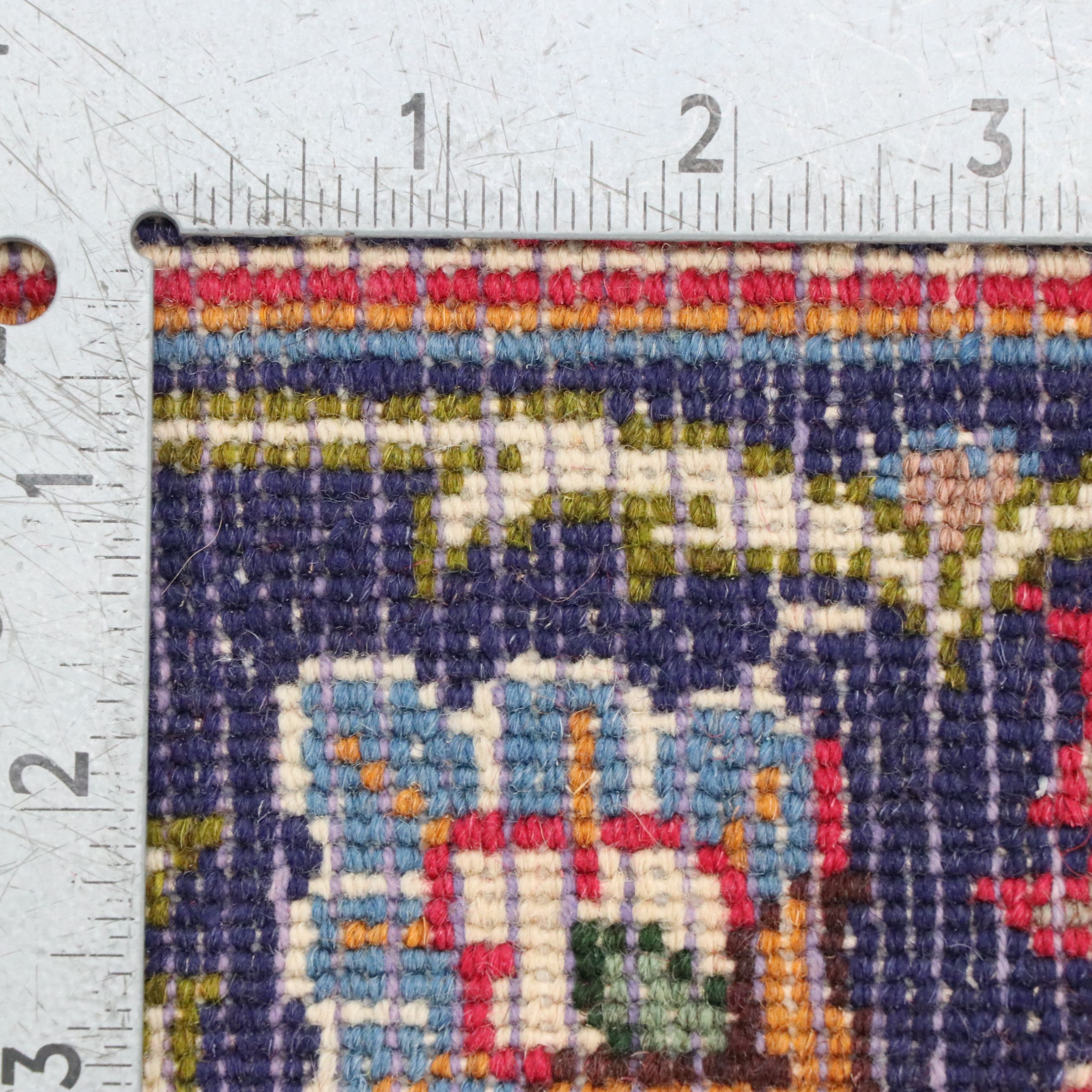 9'7 x 12'9 Hand-Knotted Persian Kashan Room-Sized Rug